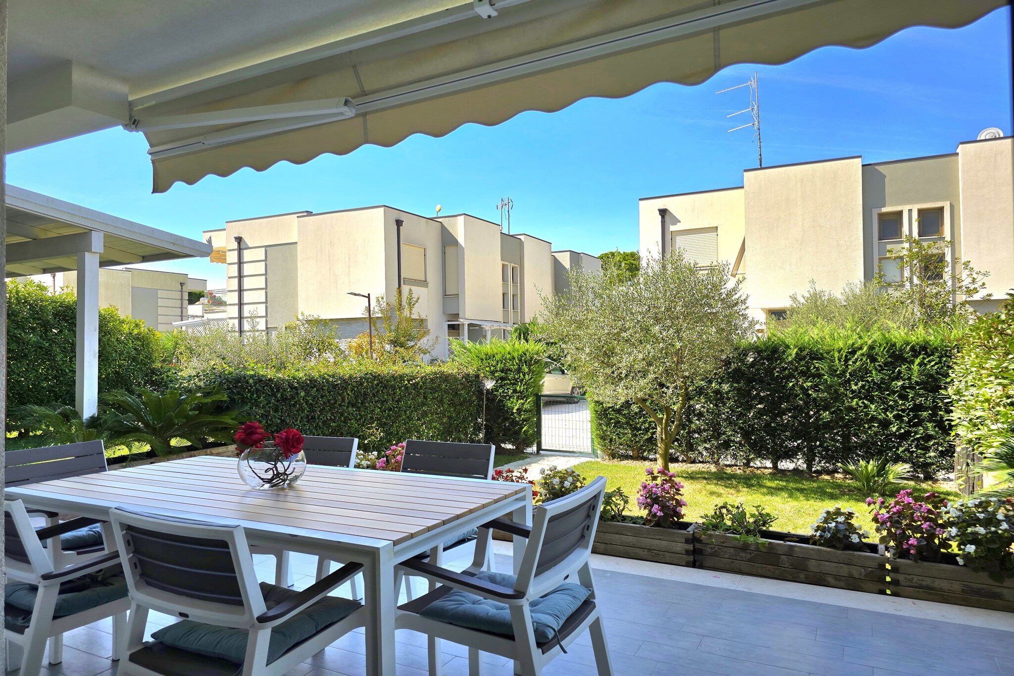 ALD221 - Vila 49 Mehmeti-Terrace balcony