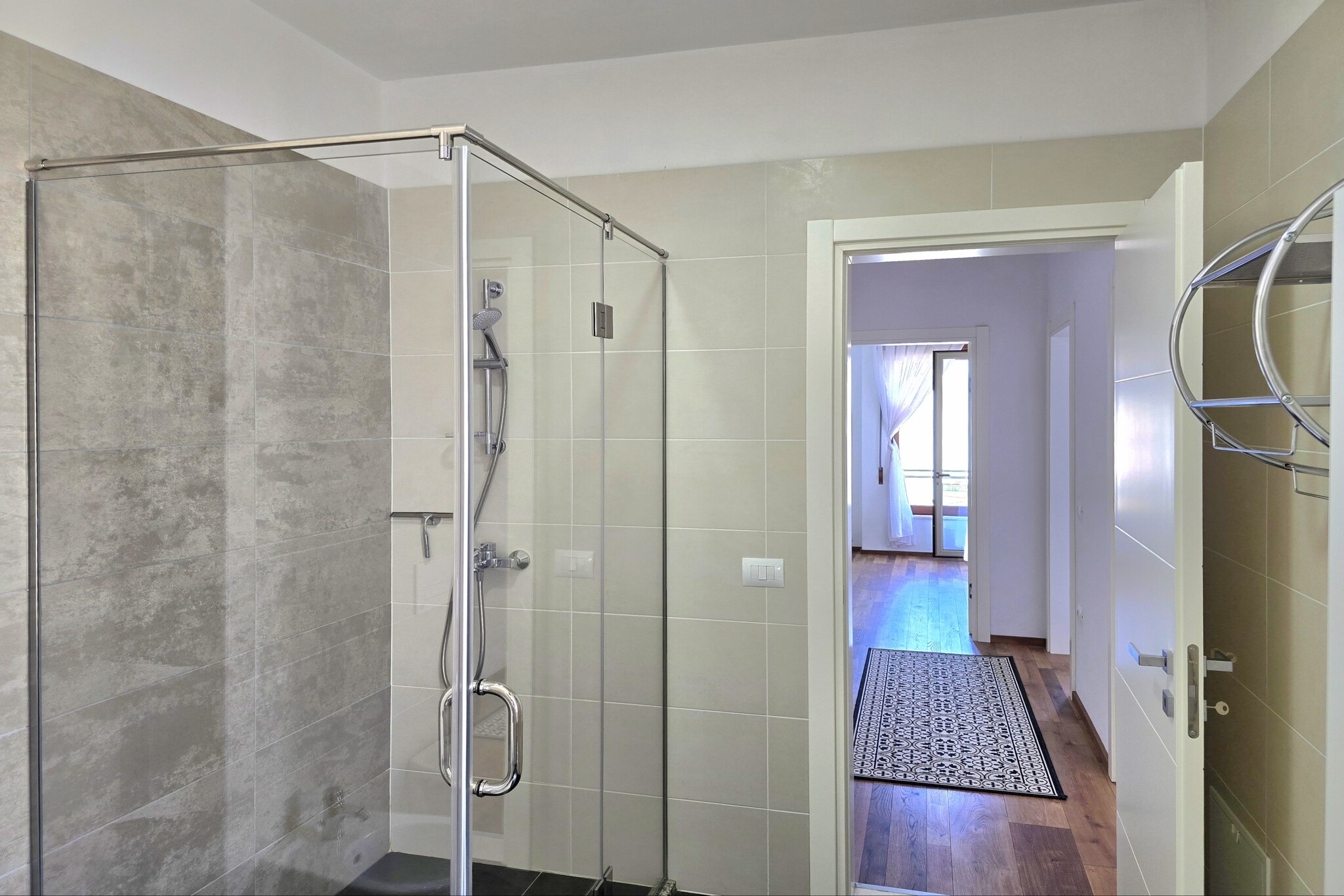 ALD221 - Vila 49 Mehmeti-Bathroom