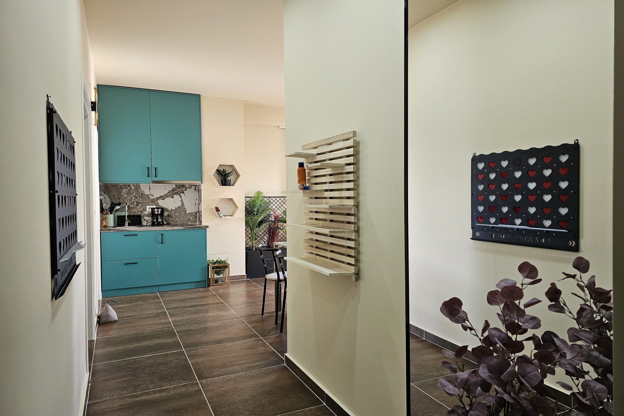 Holiday Apartment - 305-Kitchen