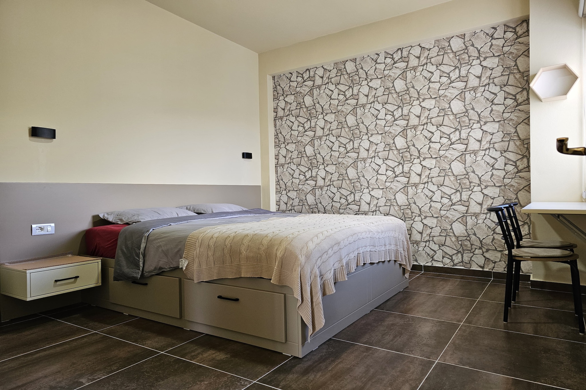 Holiday Apartment - 305-Bedroom