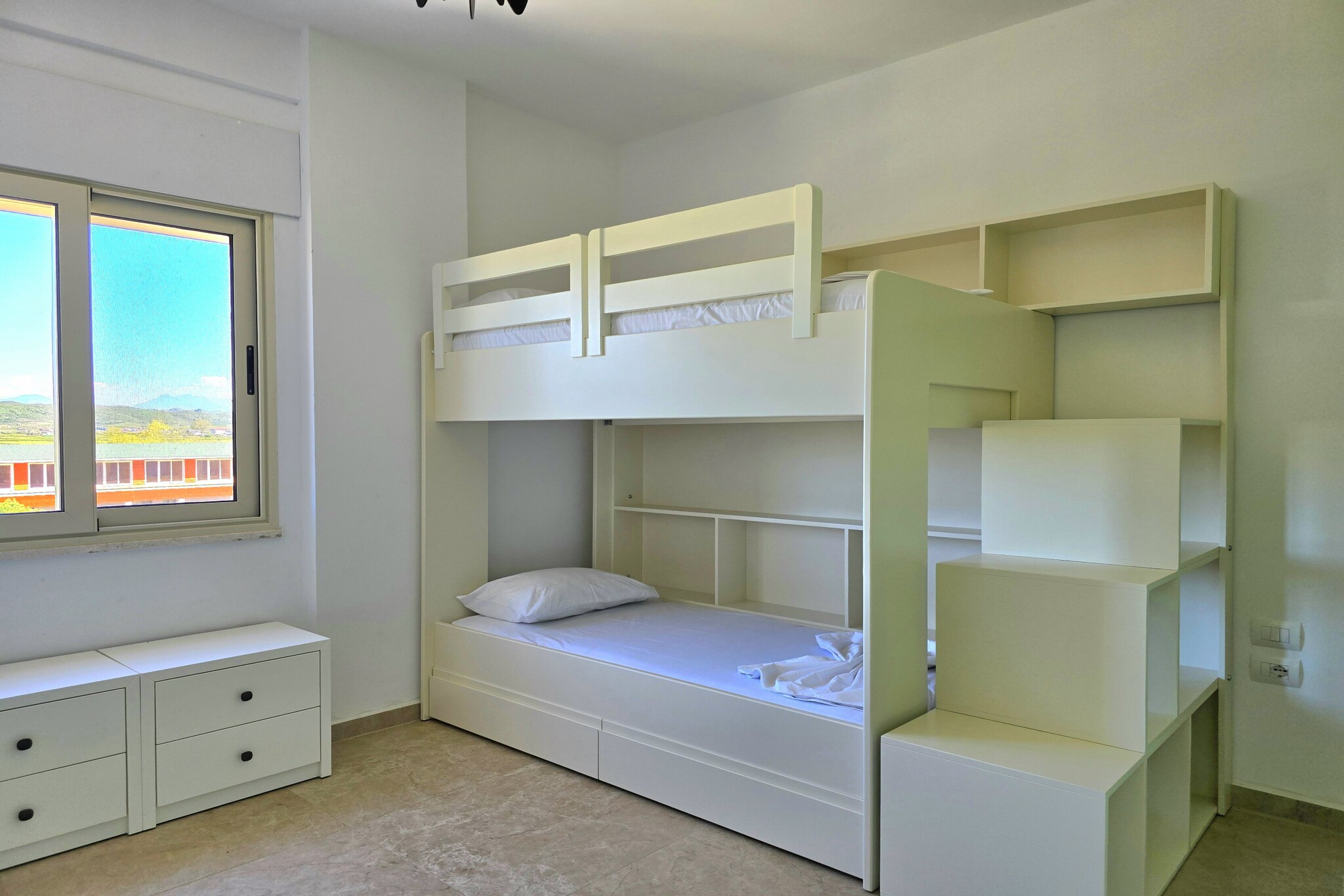 ALD271 - Joshua-Bedroom