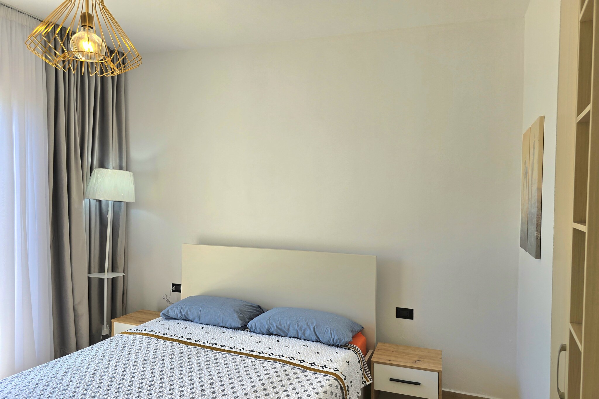 ALD277 - Marion & Kjamil-Bedroom