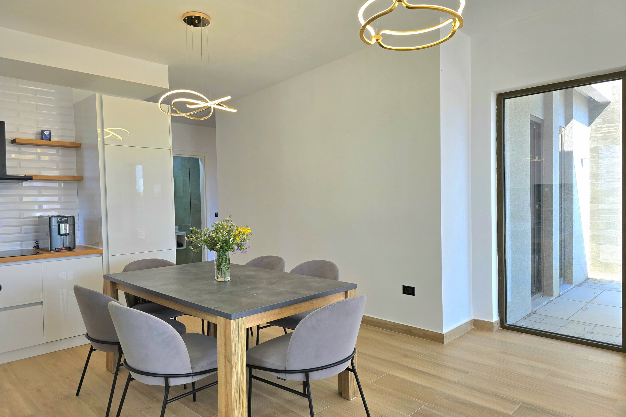 ALD278 - Diethard-Dining room
