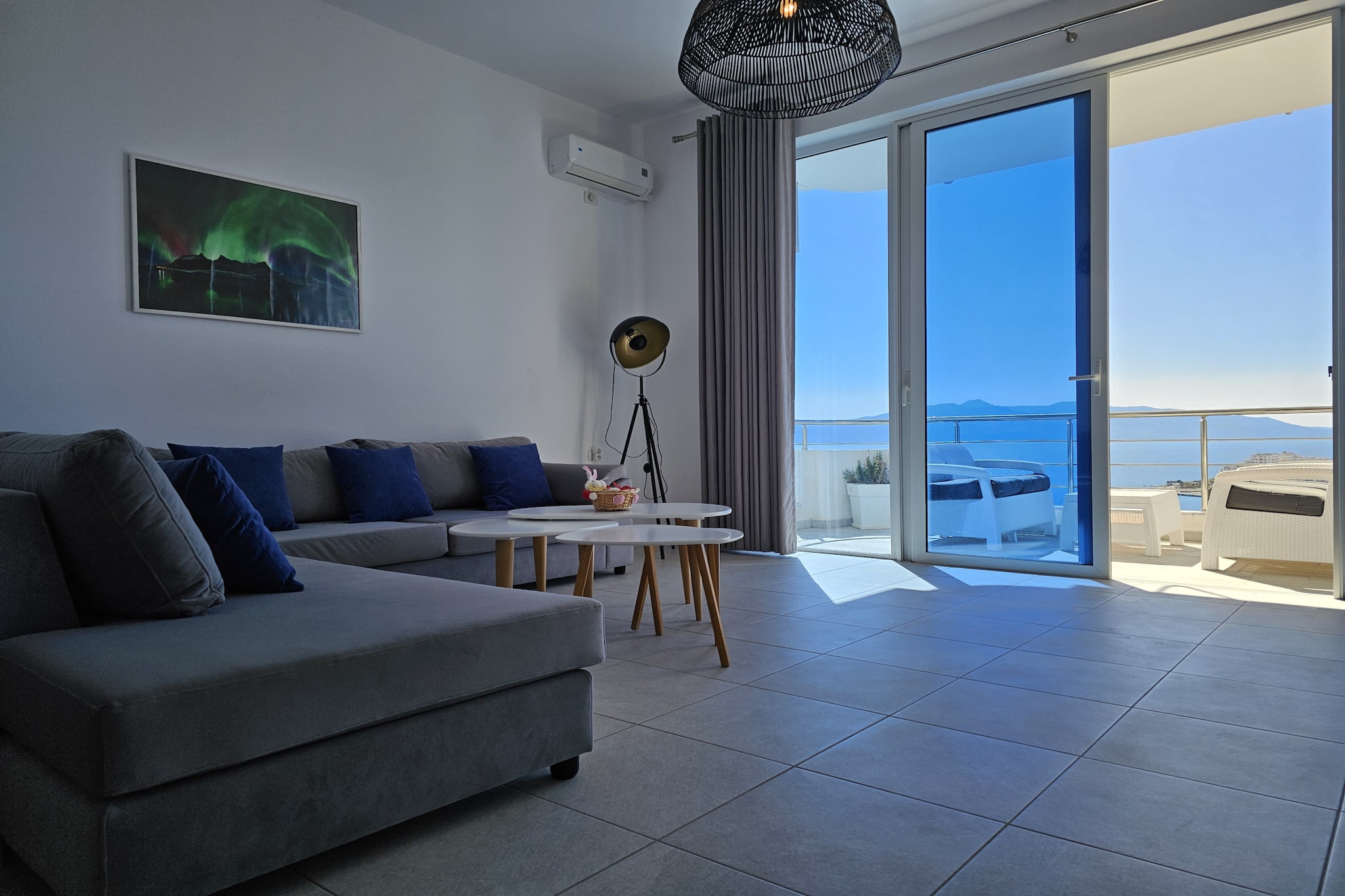 ALS030 - Gjermund - Panorama Ap.-Living room