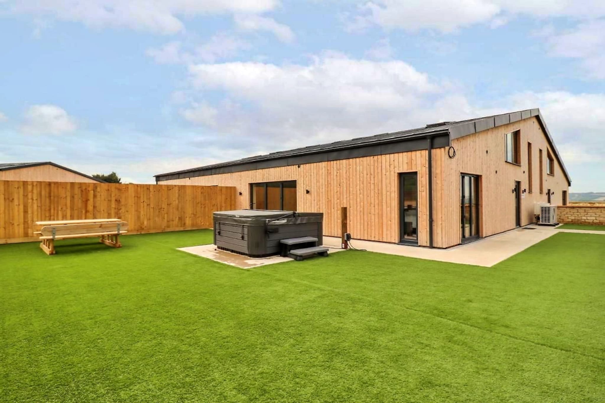 Little Rissington - Barn Three-Tuinen zomer