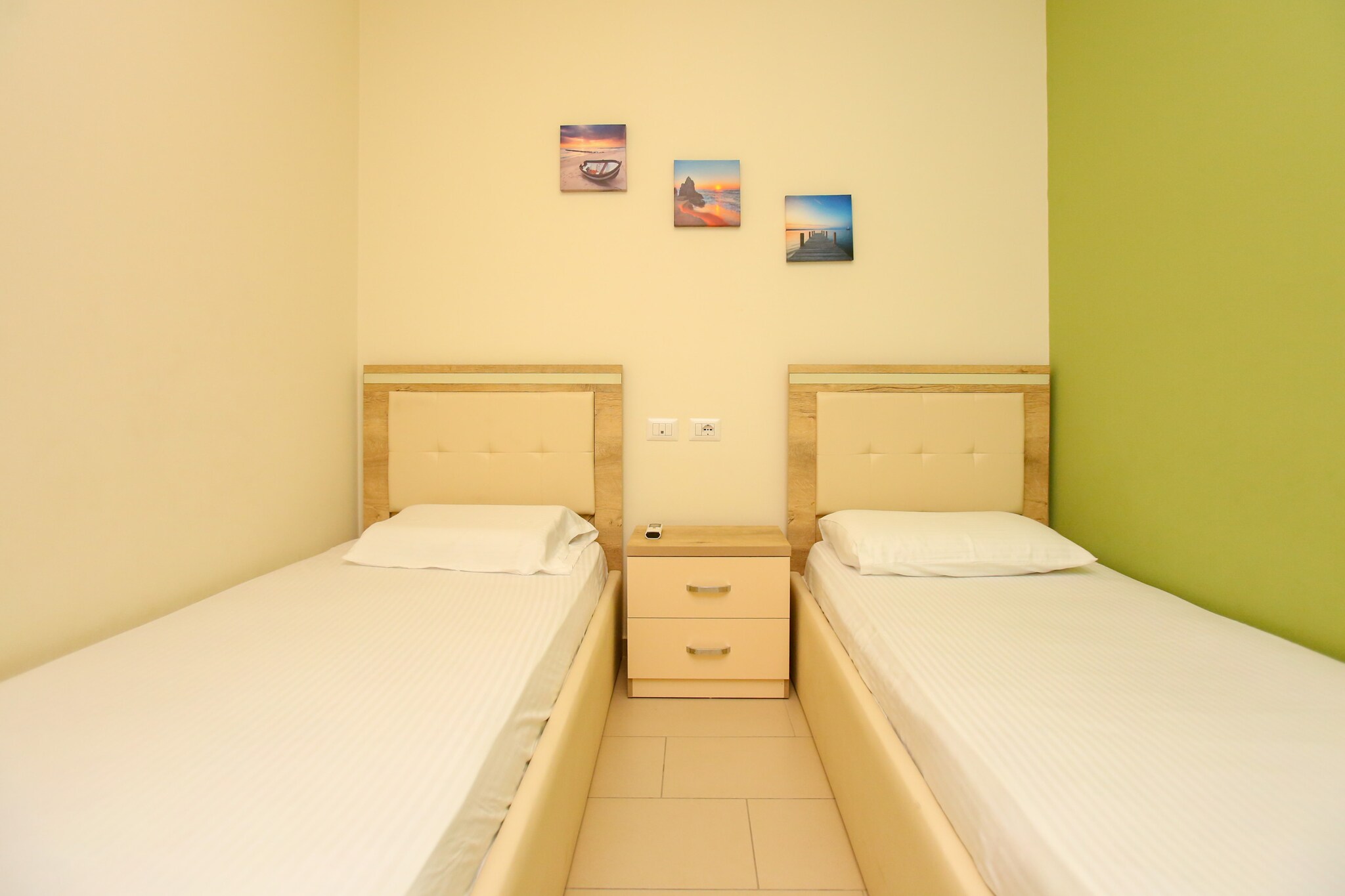 308A, Diamond Two Bedroom Apartment-Slaapkamer