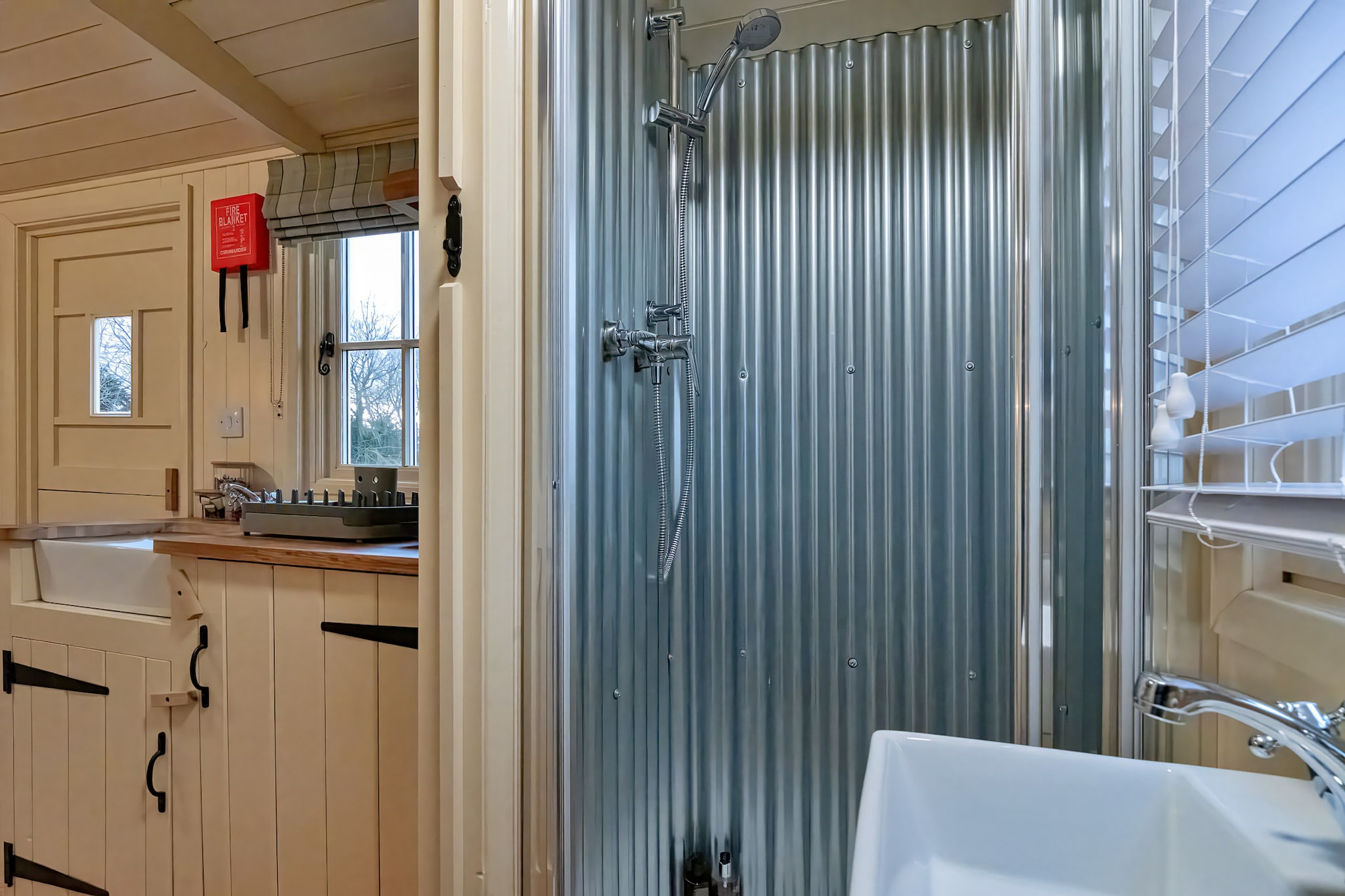 The Chicken Hut-Badkamer