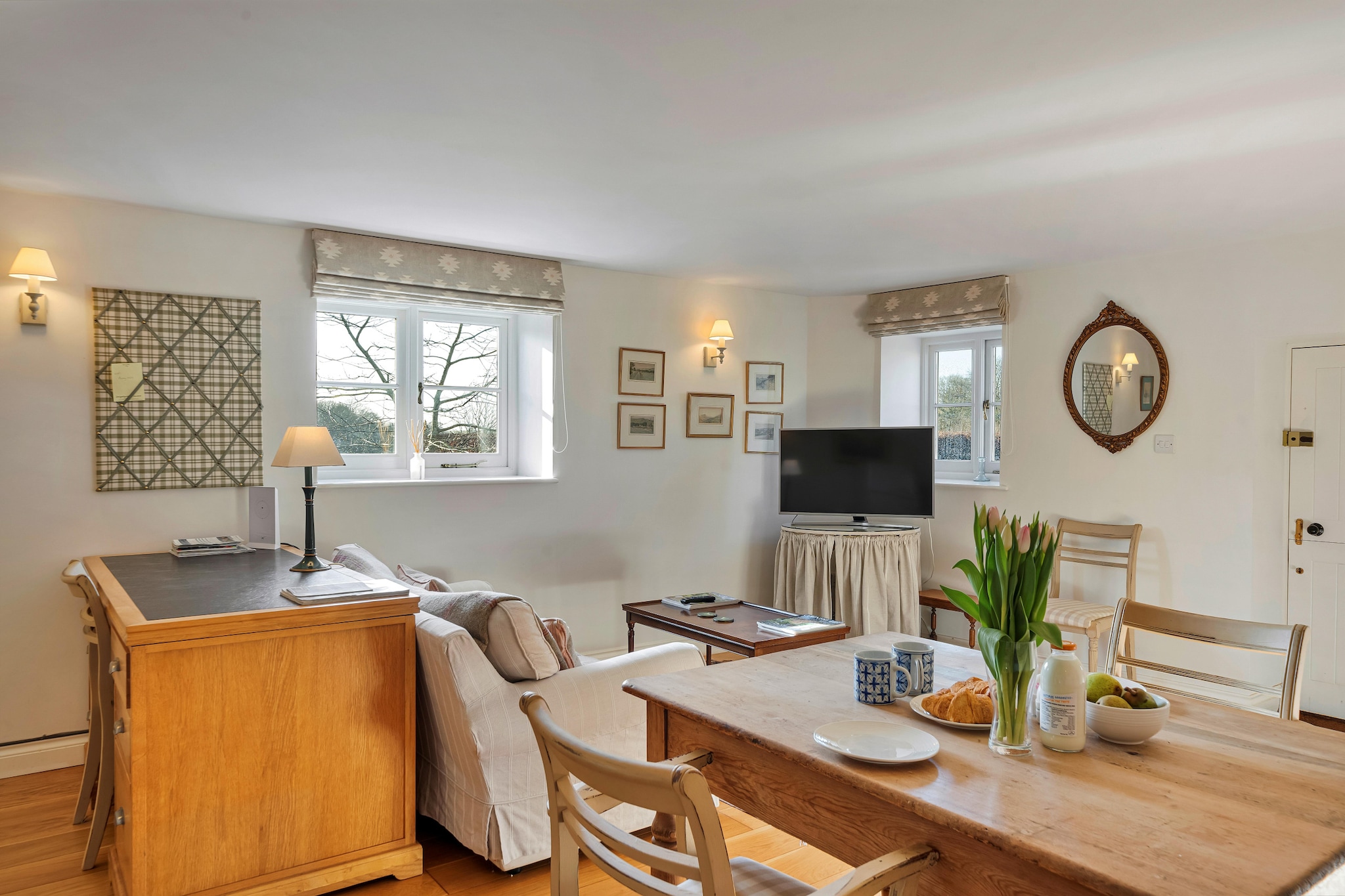 Stable Cottage at Yealmpton-Woonkamer