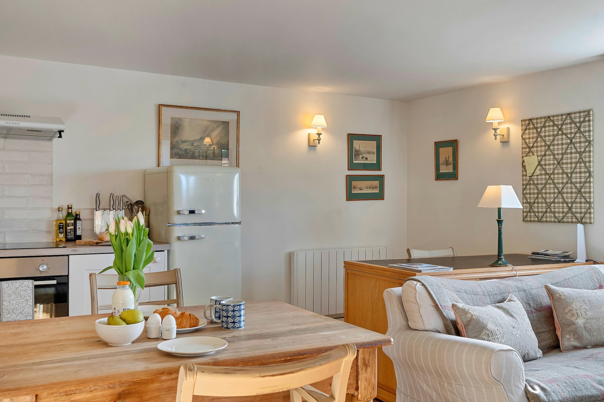Stable Cottage at Yealmpton-Woonkamer