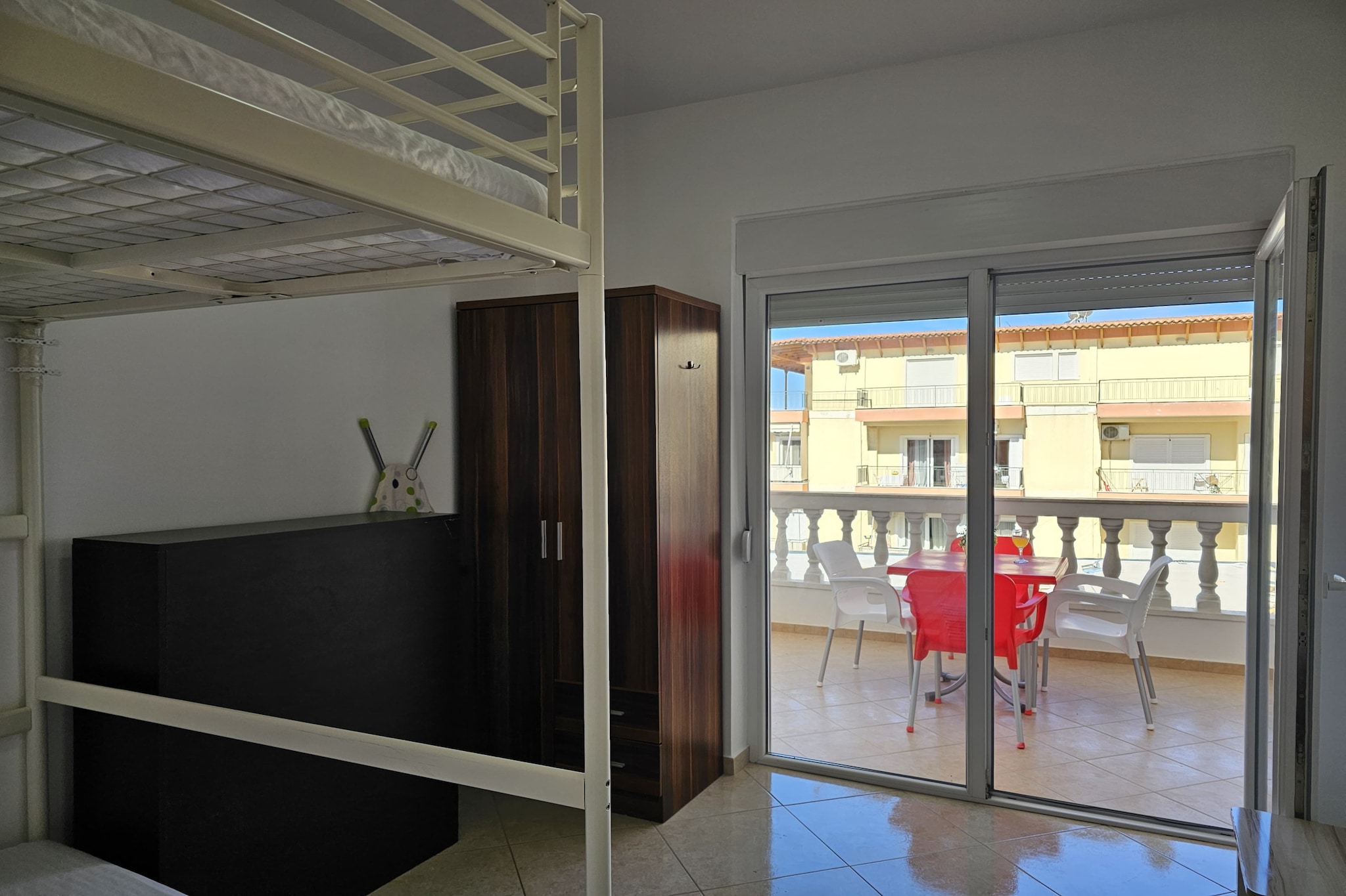 ALS019 - Adrien Apartment-Terrasbalkon