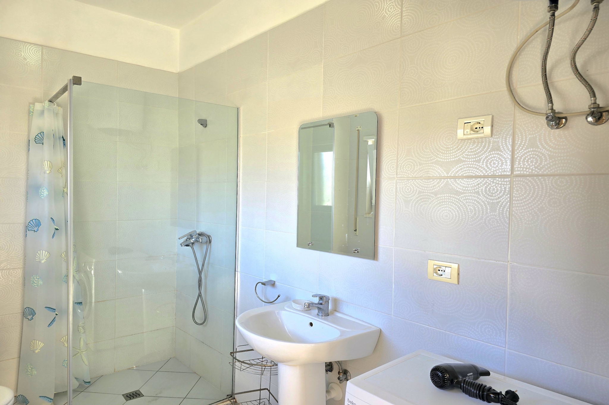ALD242 - Siruan L.2 2+1-Badkamer