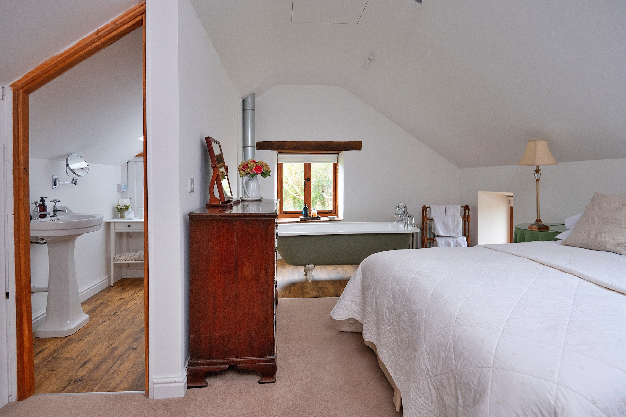 The Barn at Tyddyn-y- Felin-Badkamer