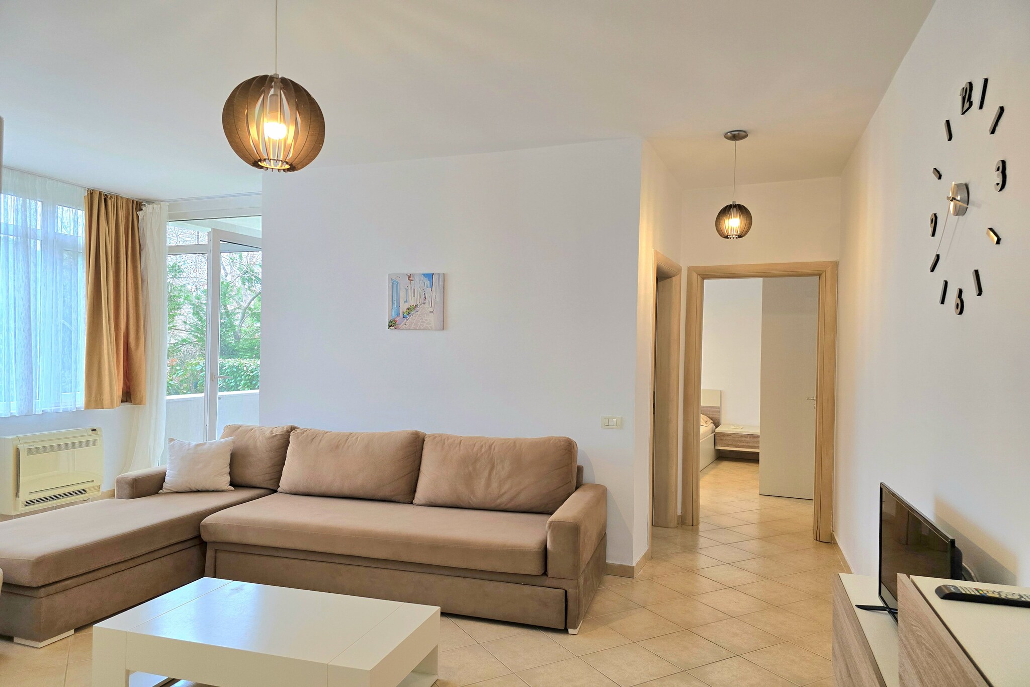 ALD244 - Siruan L.2 1+1-Woonkamer