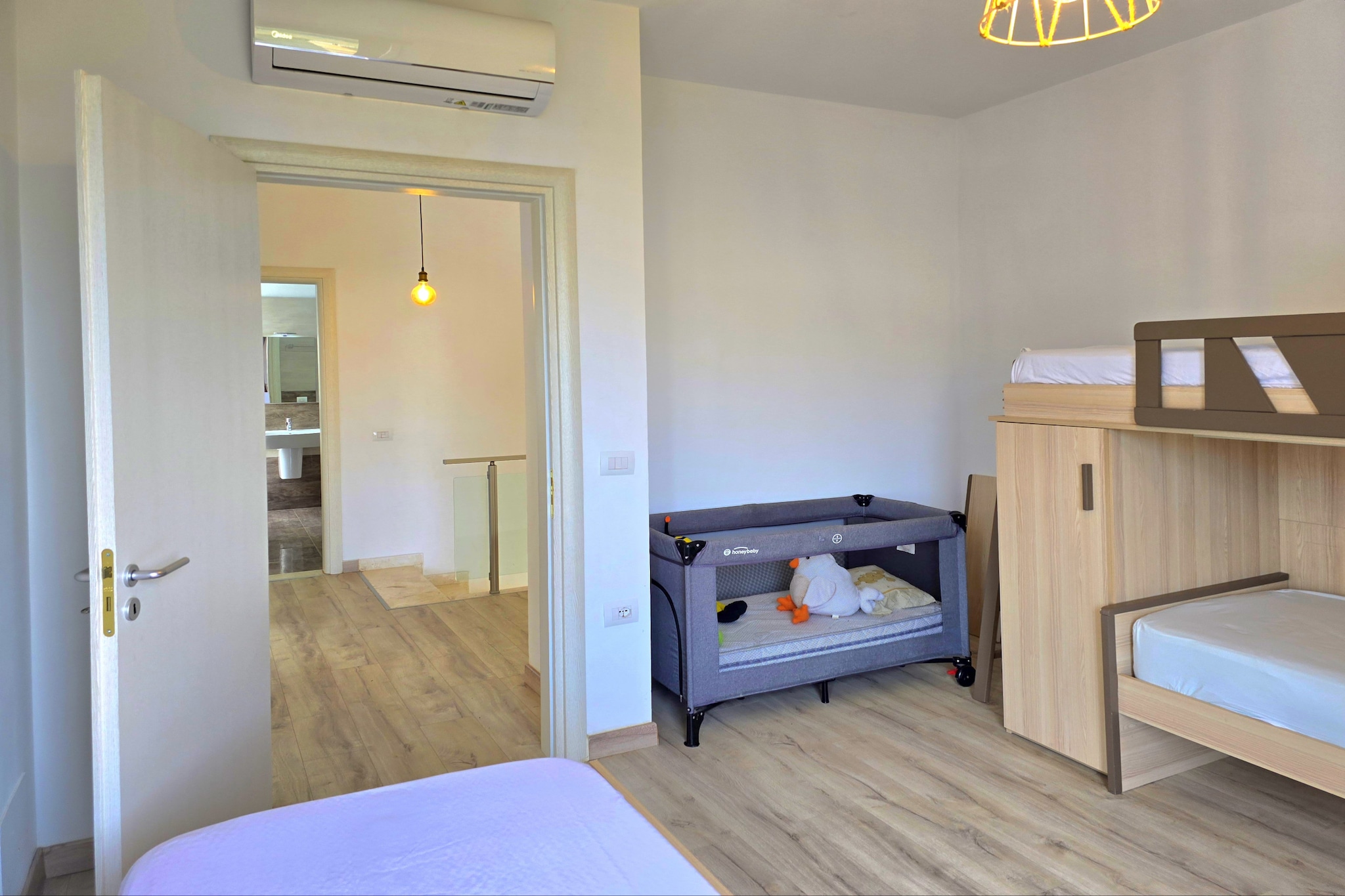 ALD245 - Siruan V.5-Bedroom