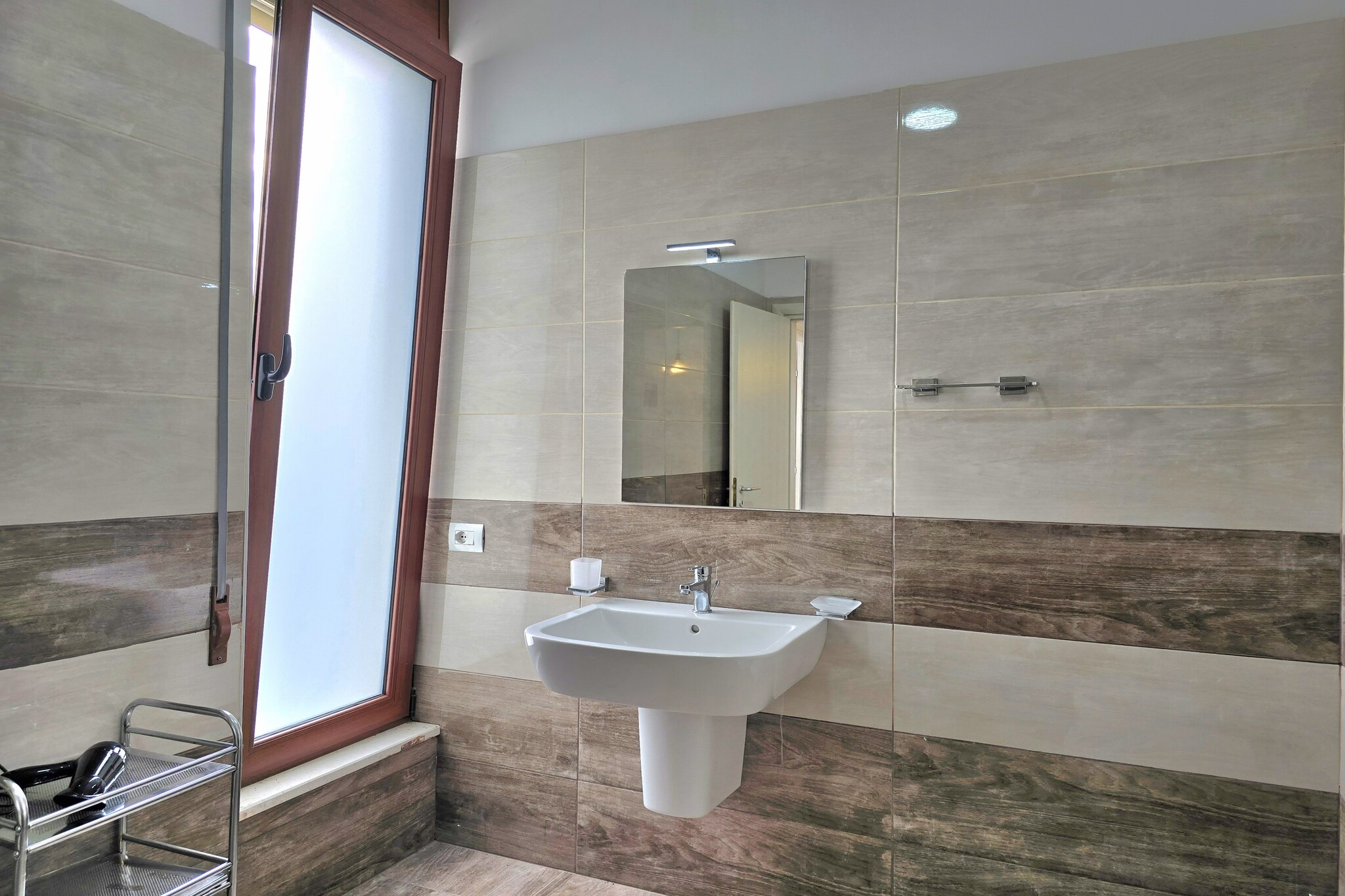 ALD245 - Siruan V.5-Bathroom