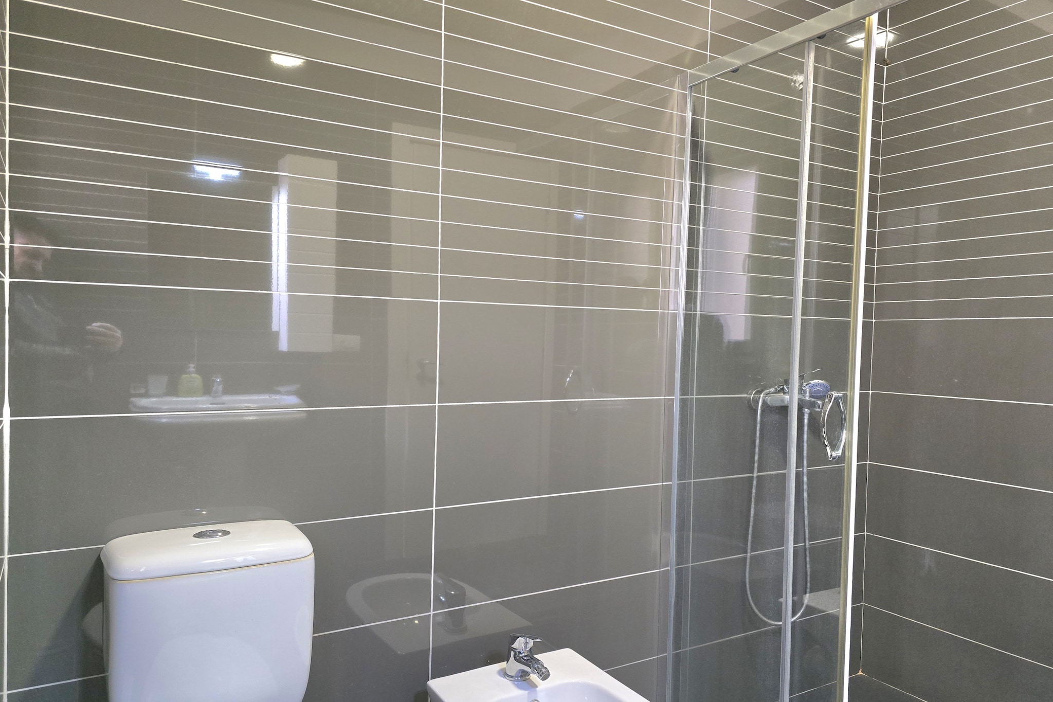 ALD255 - Siruan V.Lura 3-Bathroom