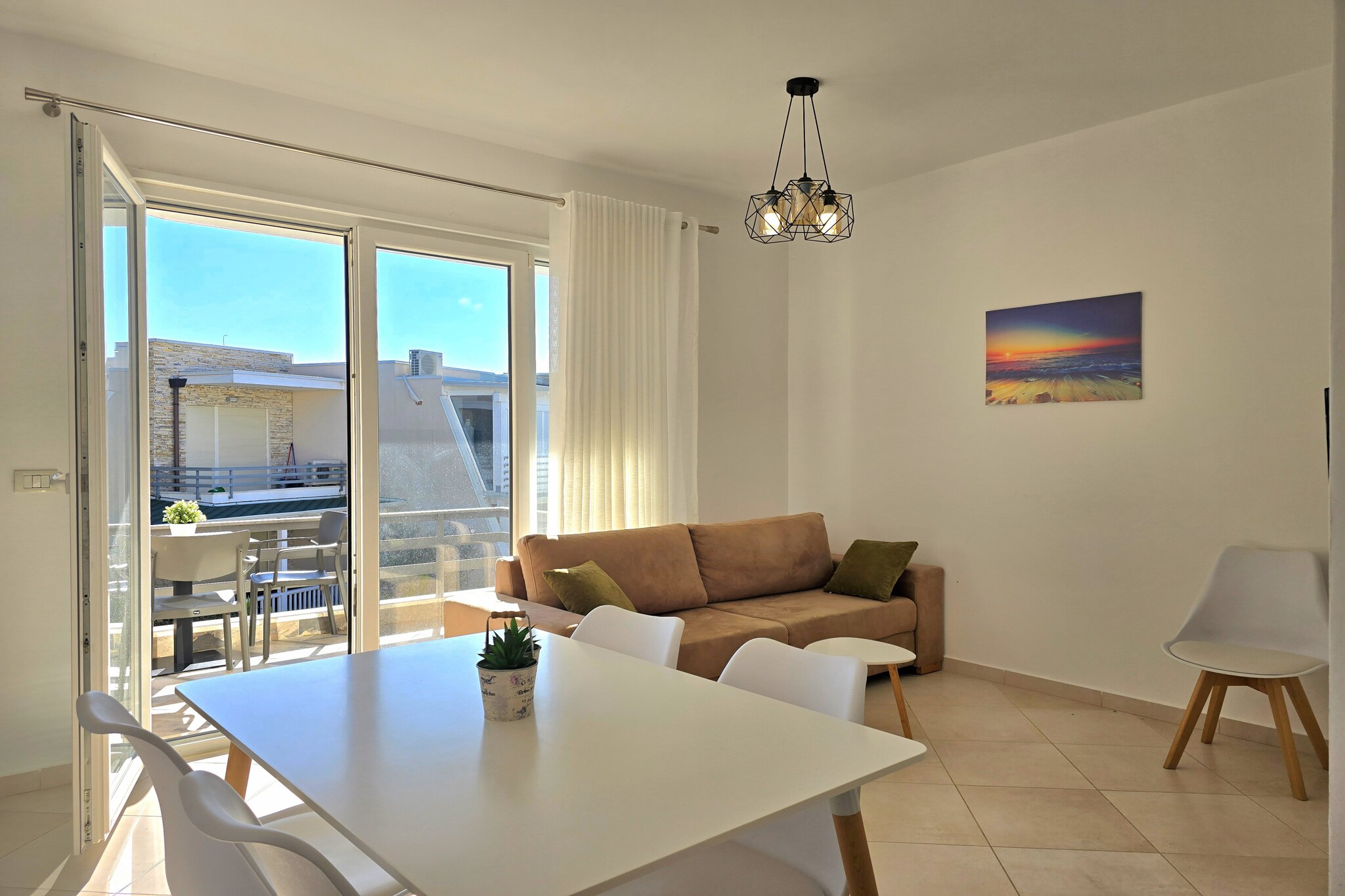ALD256 - Siruani L3-Living room