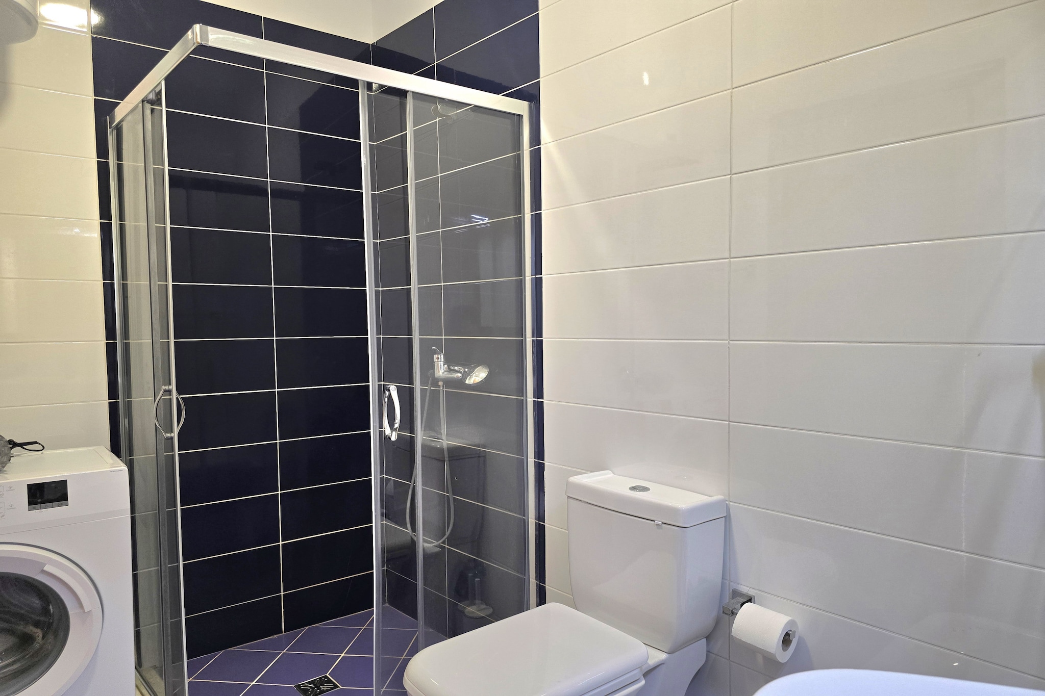 ALD256 - Siruani L3-Bathroom