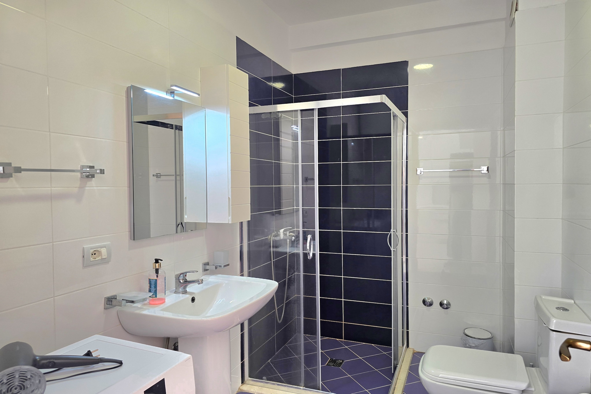 ALD257 - Siruan L.3-Bathroom