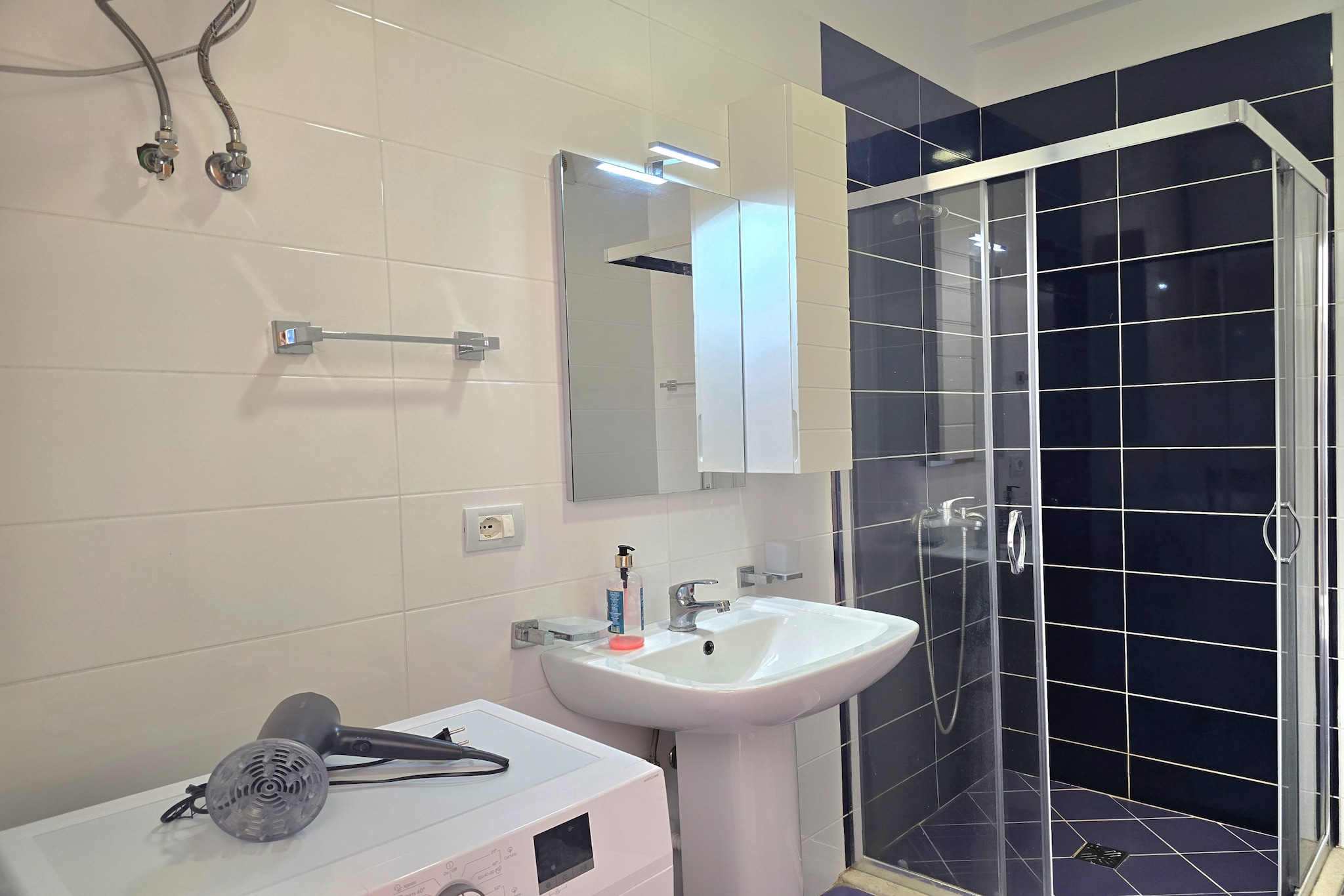 ALD257 - Siruan L.3-Bathroom