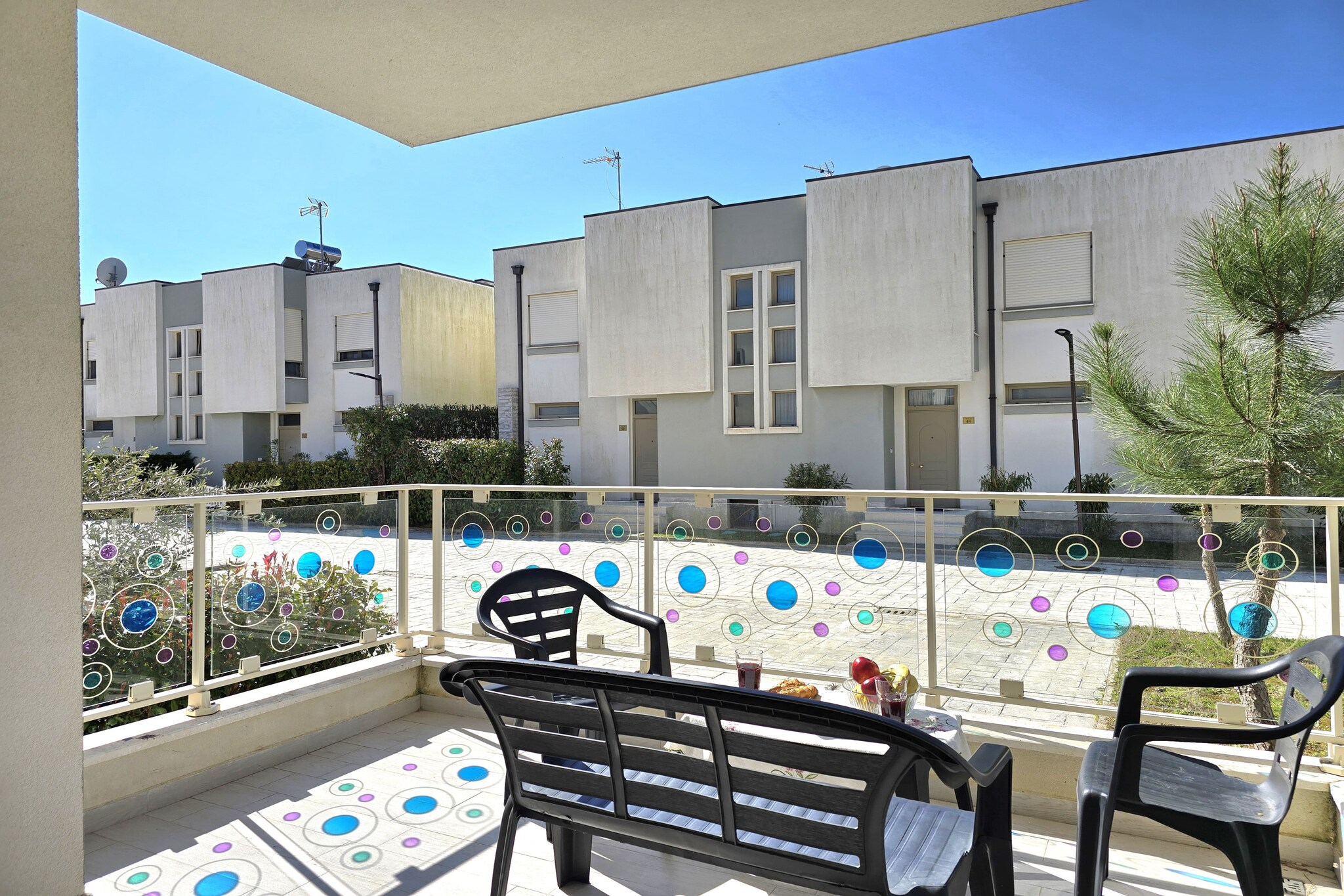 ALD246 - Siruan-Terrasbalkon