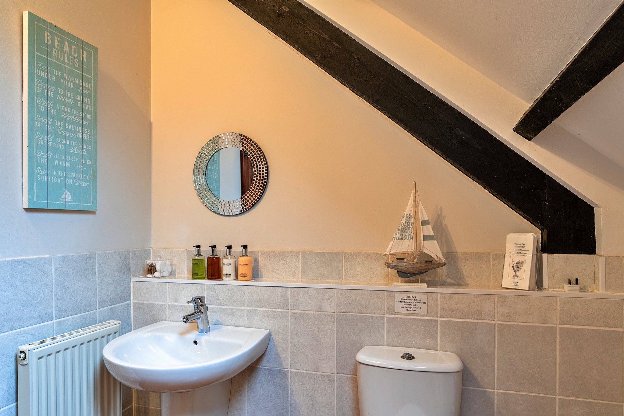 Chasty House Barn-Badkamer