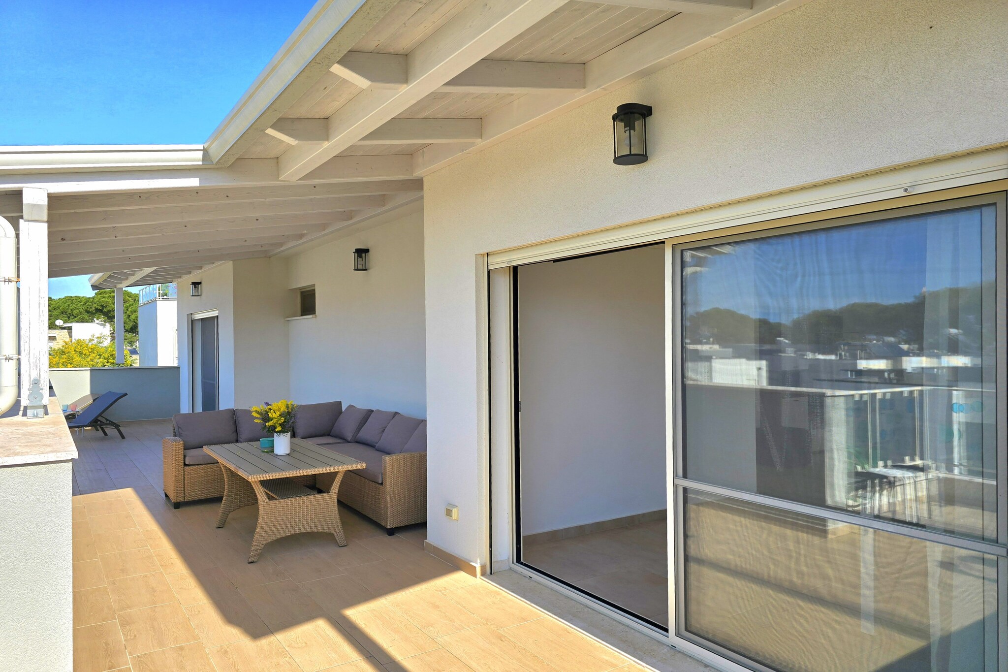 ALD272 - Remzi Sopi-Terrasbalkon