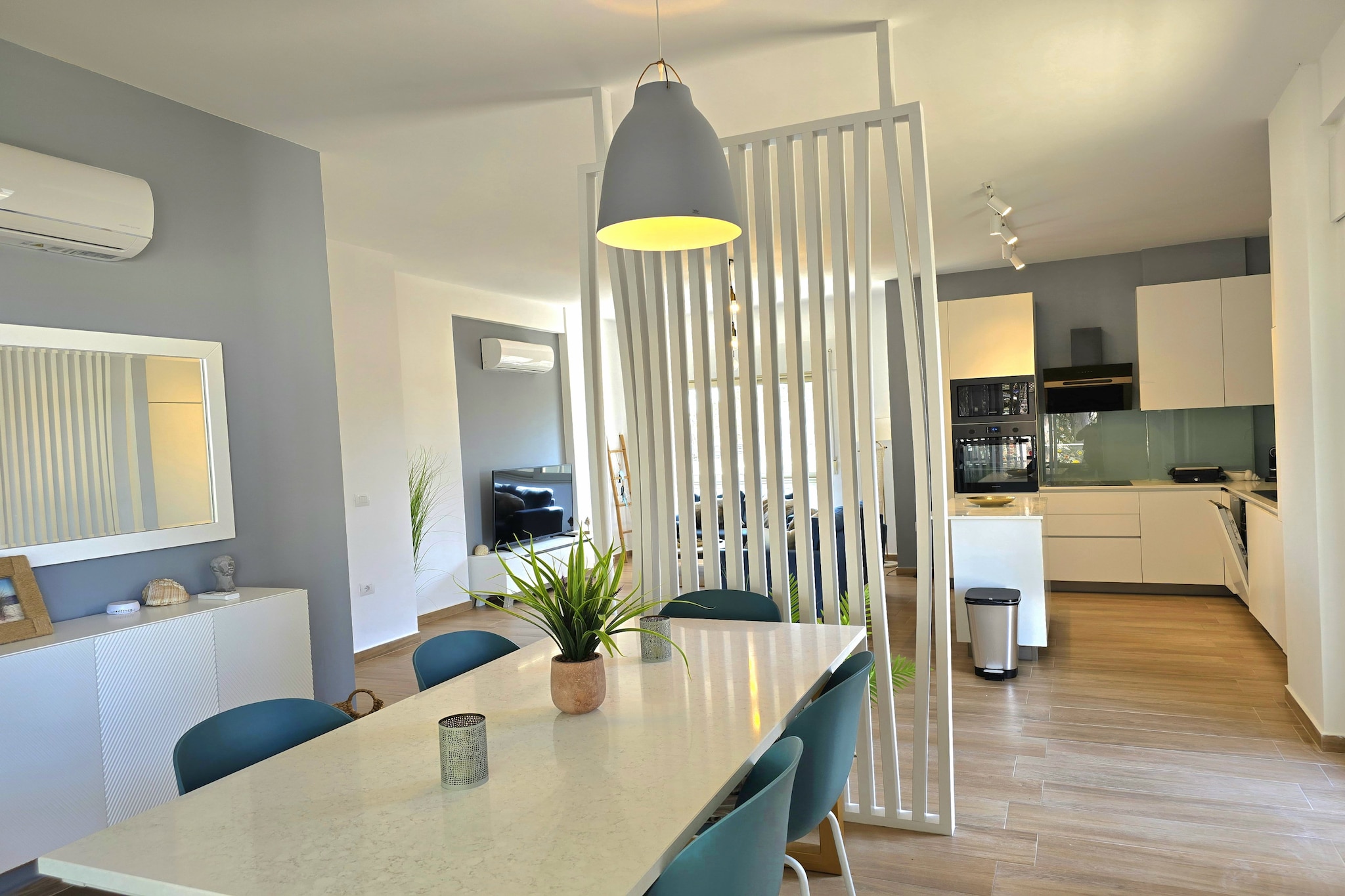 ALD217 - Radim-Living room
