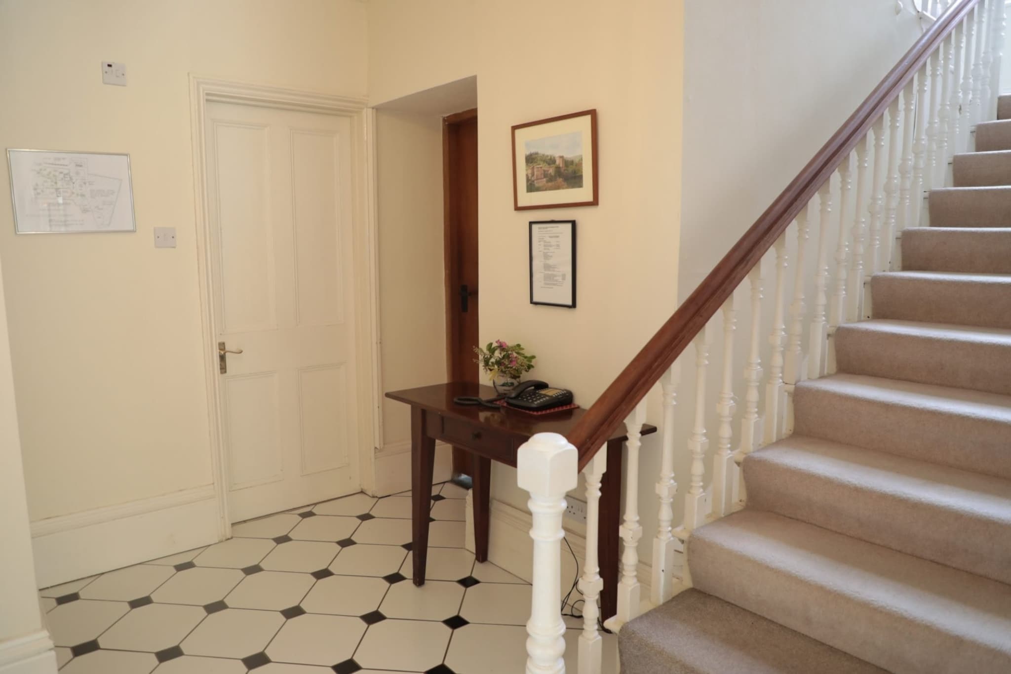 Buckland House-Overloop