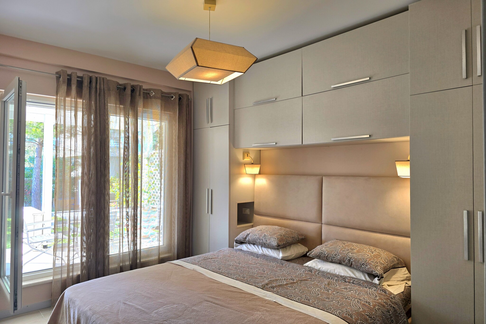 ALD127 - Albani-Bedroom