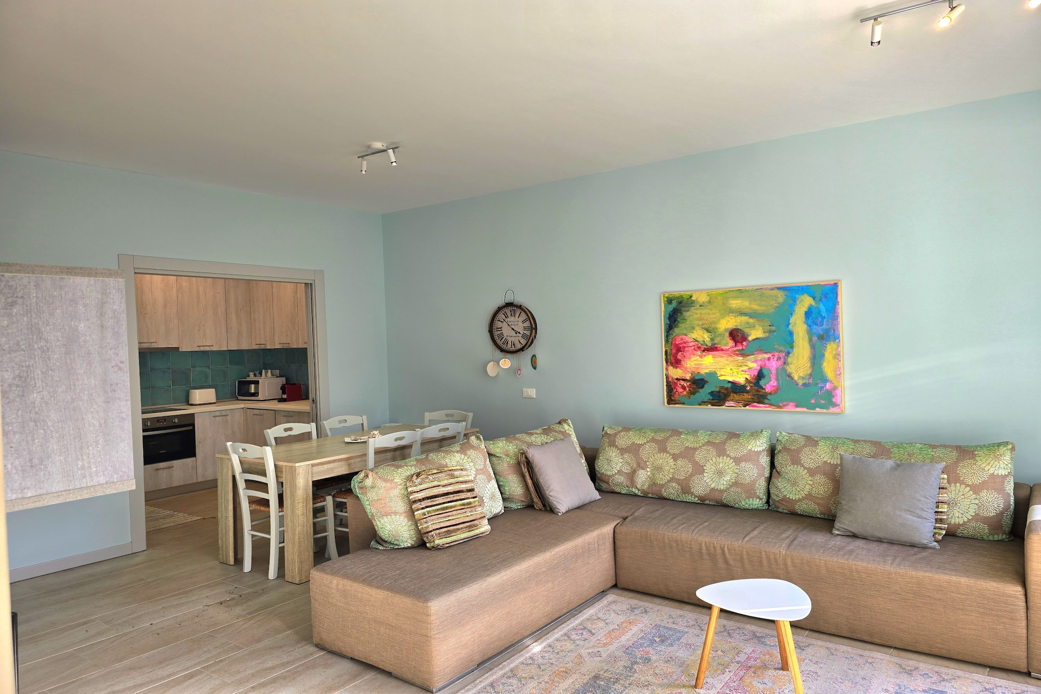 ALD127 - Albani-Living room