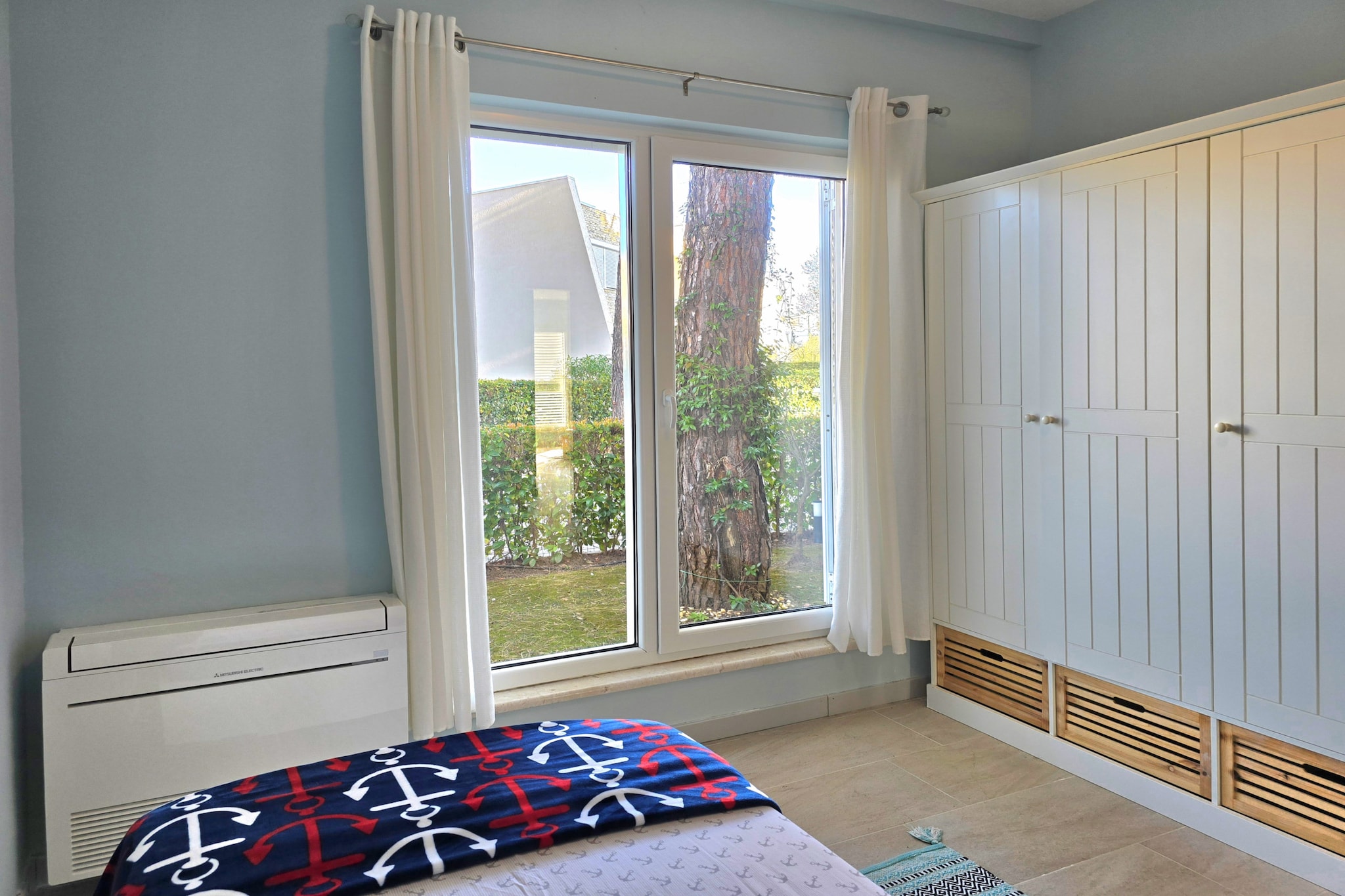 ALD127 - Albani-Bedroom