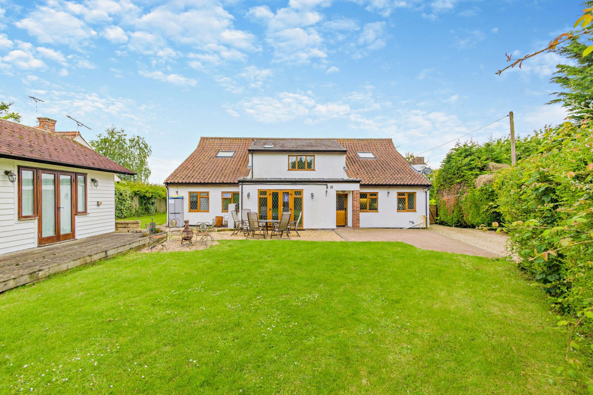 The House at No. 47-Buitenlucht