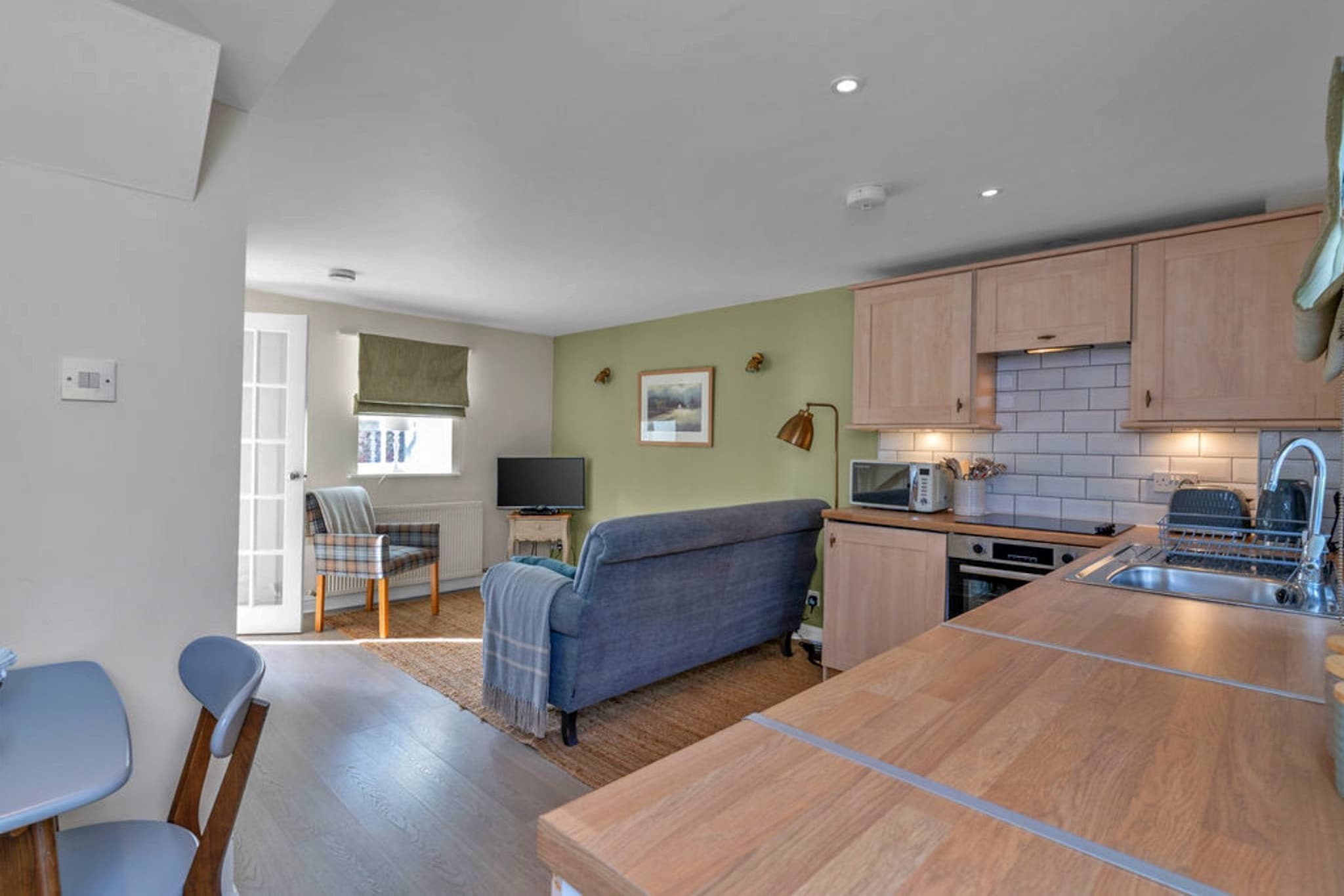 Woodman's Cottage-Woonkamer
