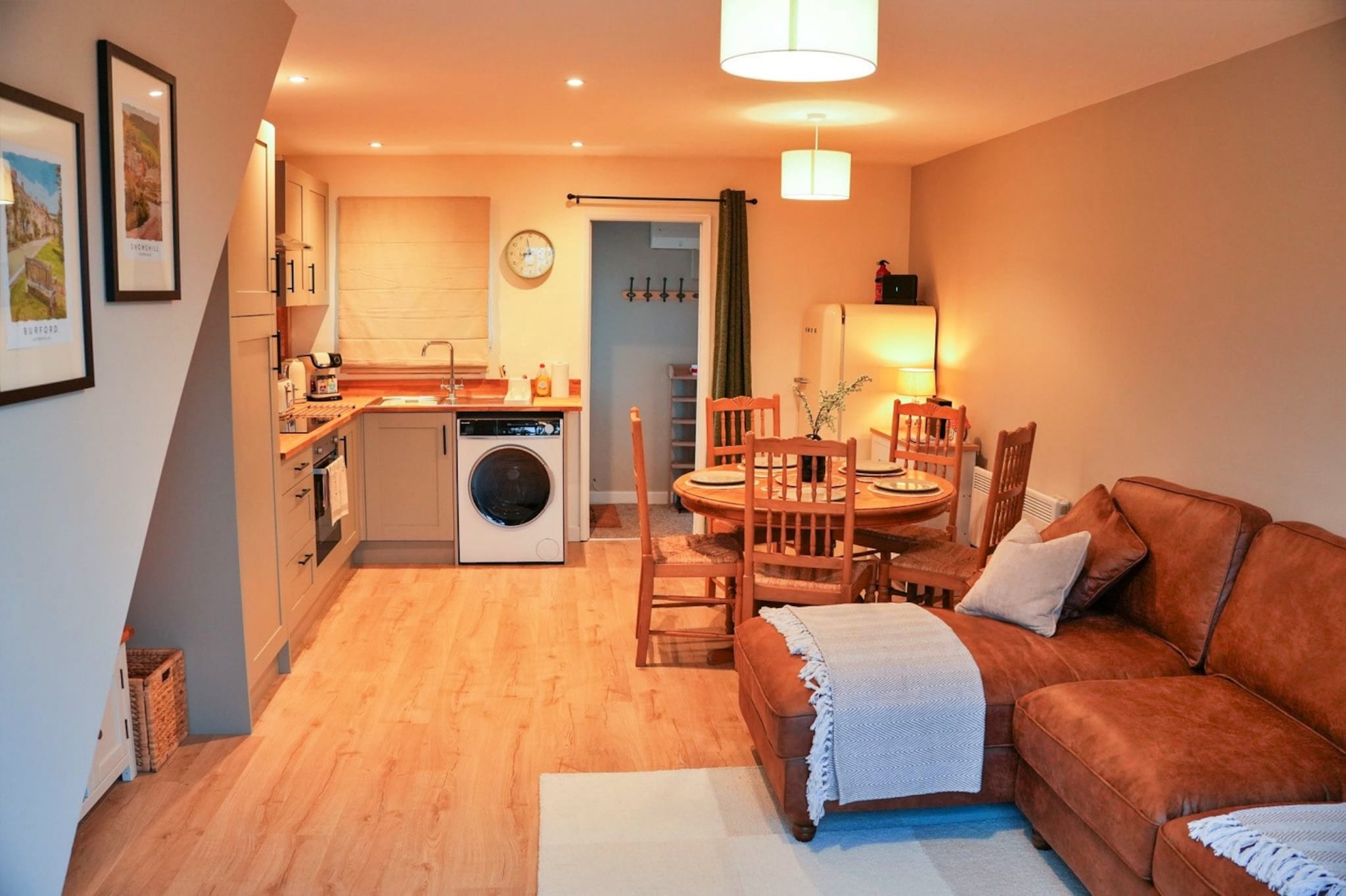 No. 8 Meadow Retreat-Woonkamer