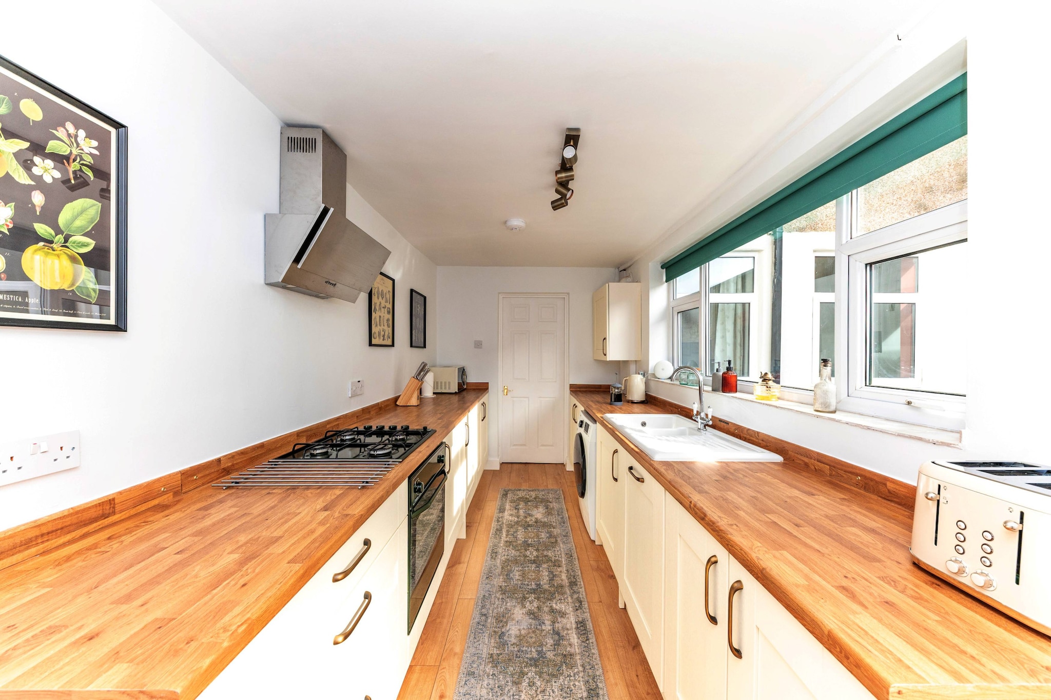 Sheila's Cottage-Keuken
