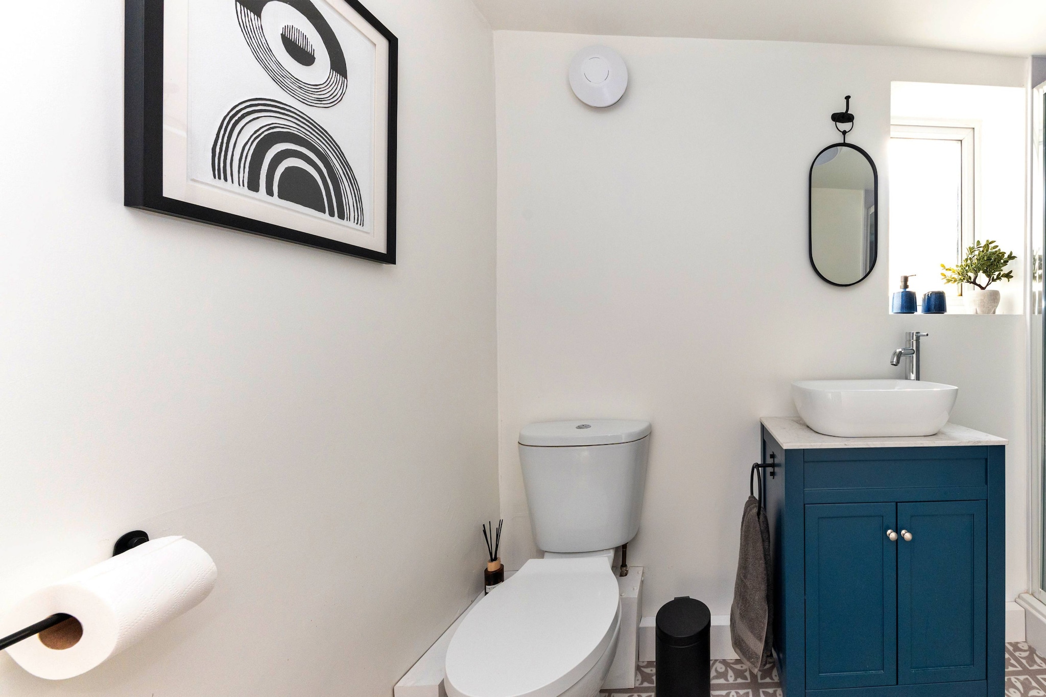 Sheila's Cottage-Badkamer