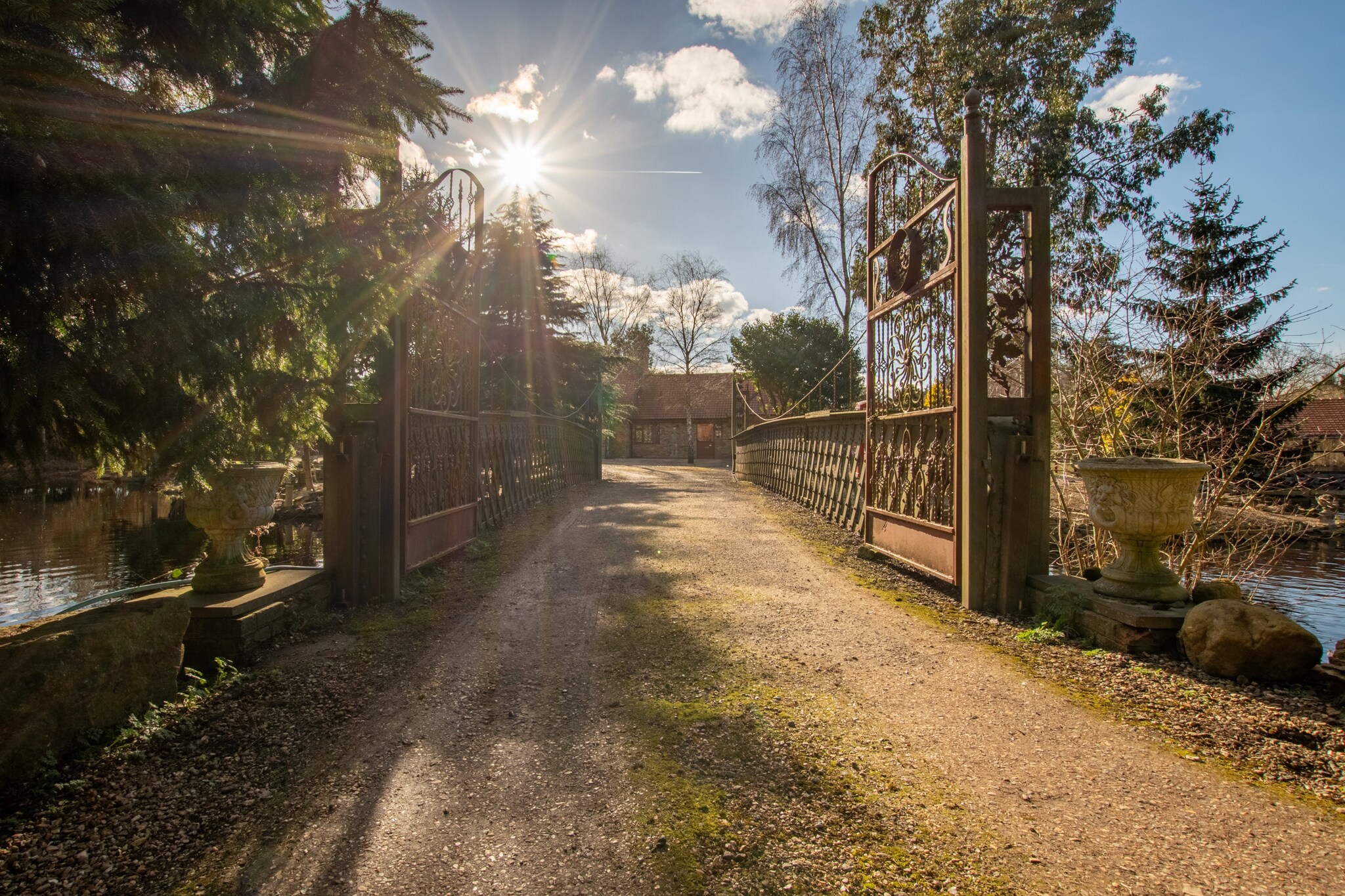 Hazel Rose Cottage-Tuinen zomer