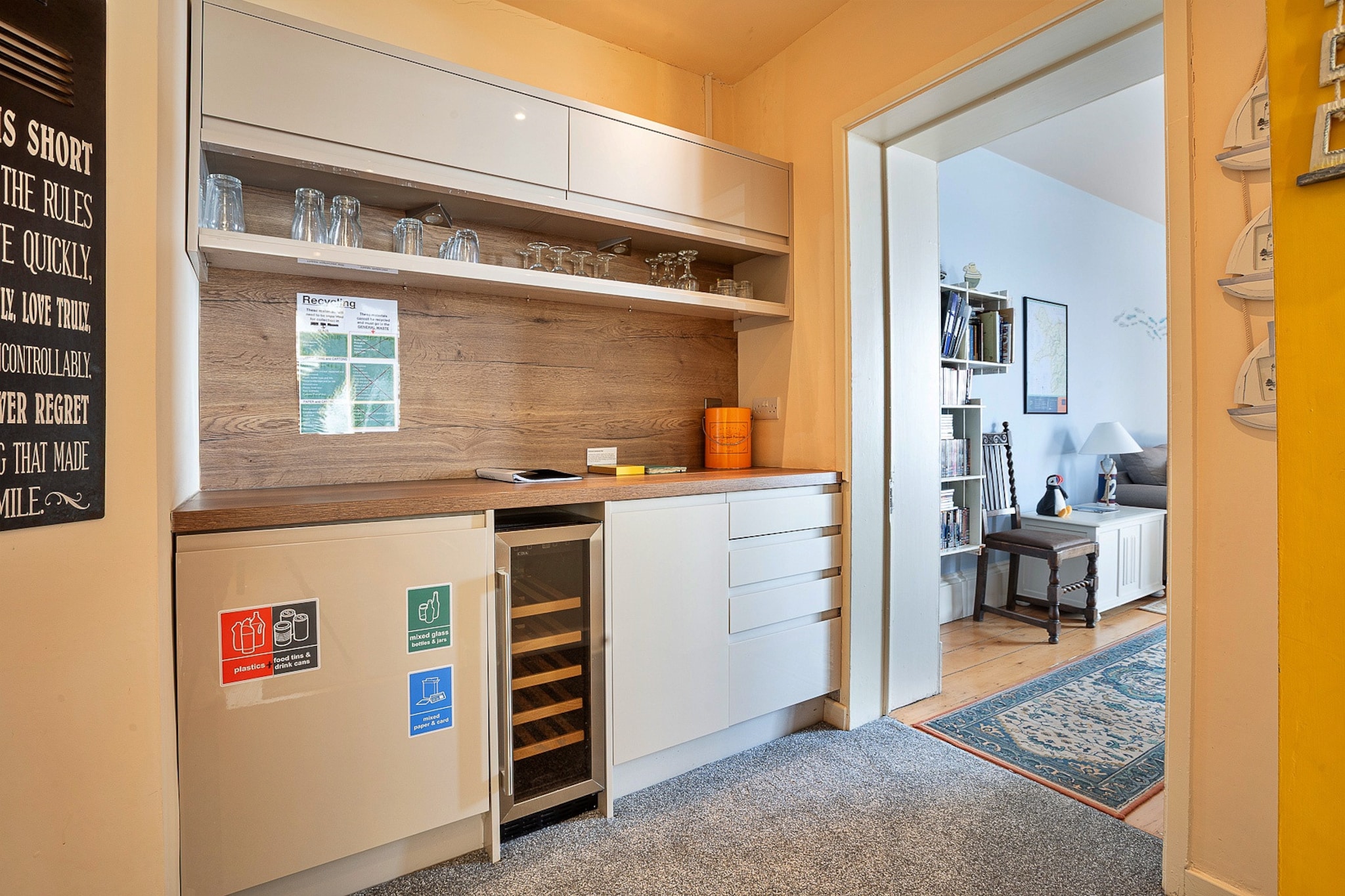 Waters Edge at Gadlys House-Keuken