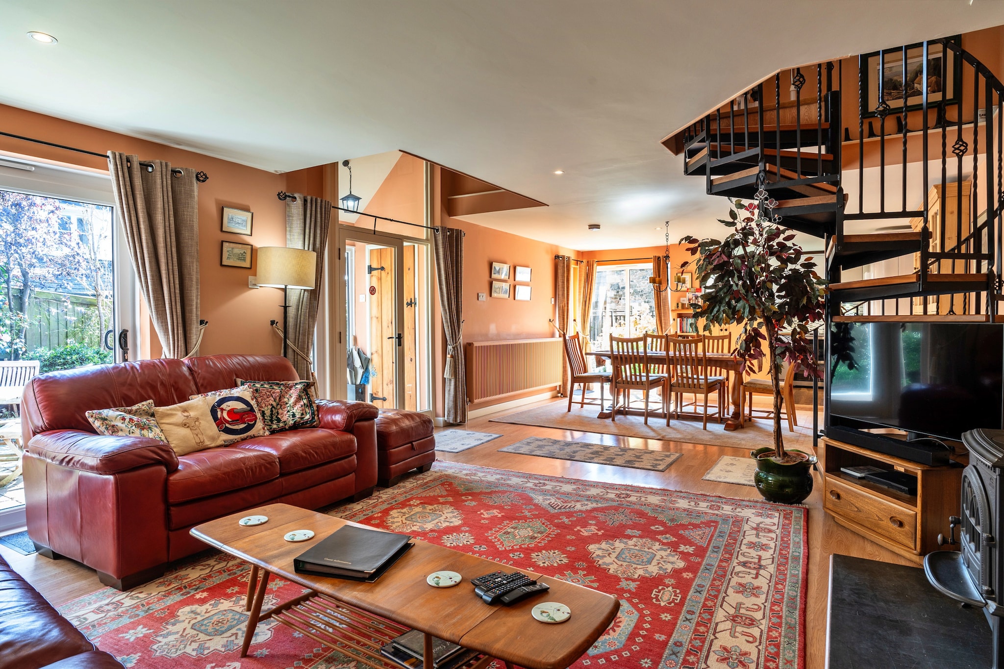 Cherry Tree Cottage-Woonkamer