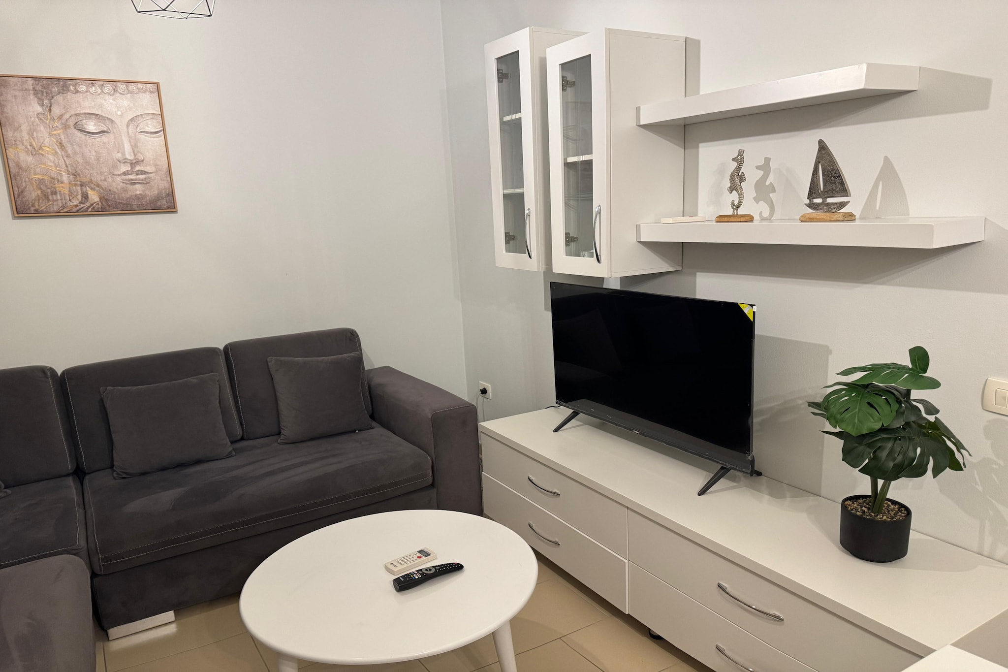 207A,Diamond Two Bedroom Apartment-Woonkamer