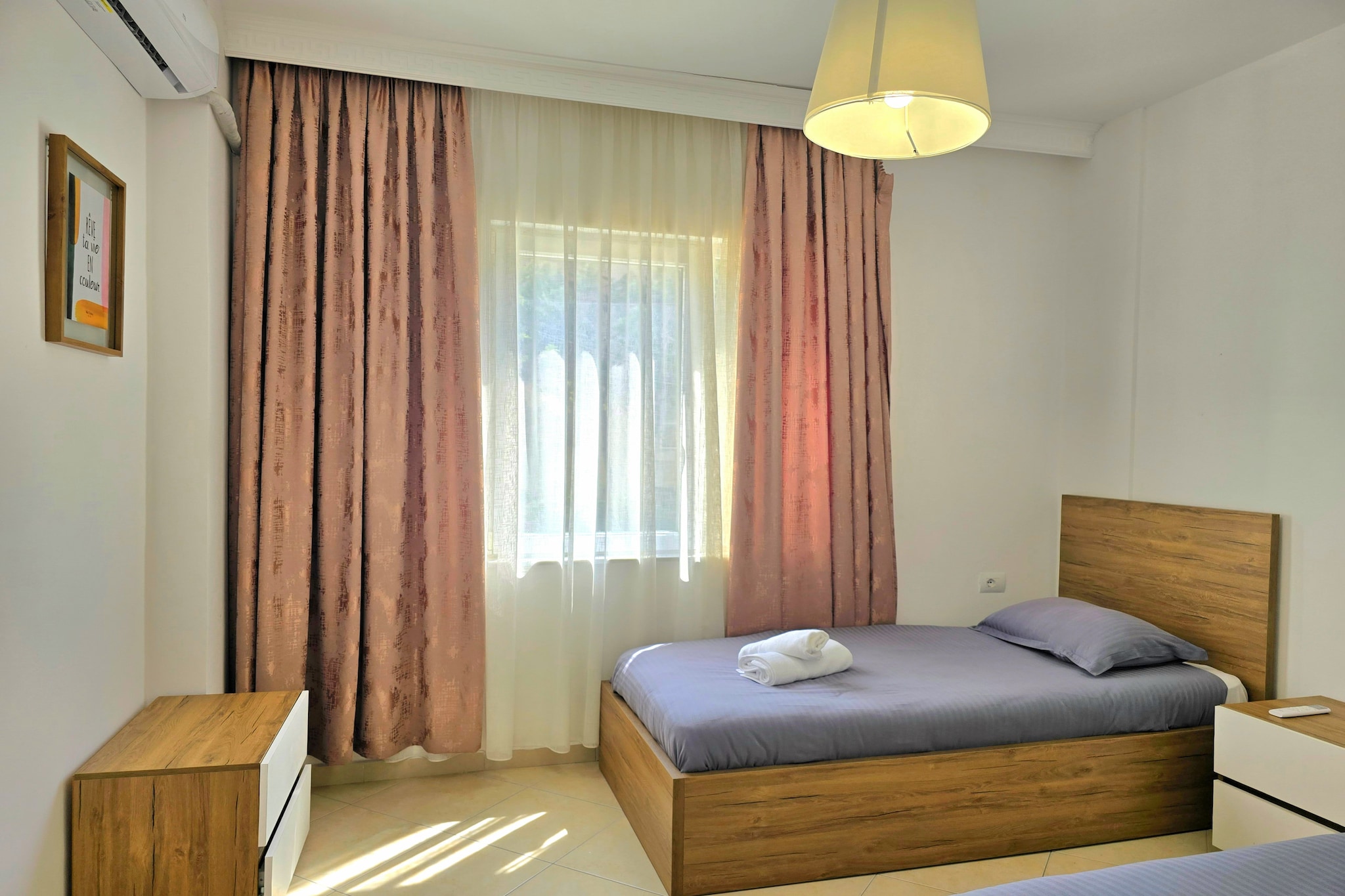 ALD096-Ales Qerret-Schlafzimmer