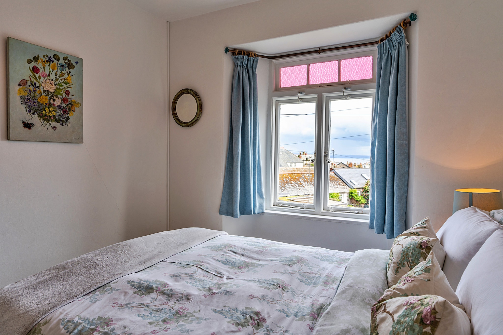 Cosy Mousehole Cottage with Sea Views-Slaapkamer
