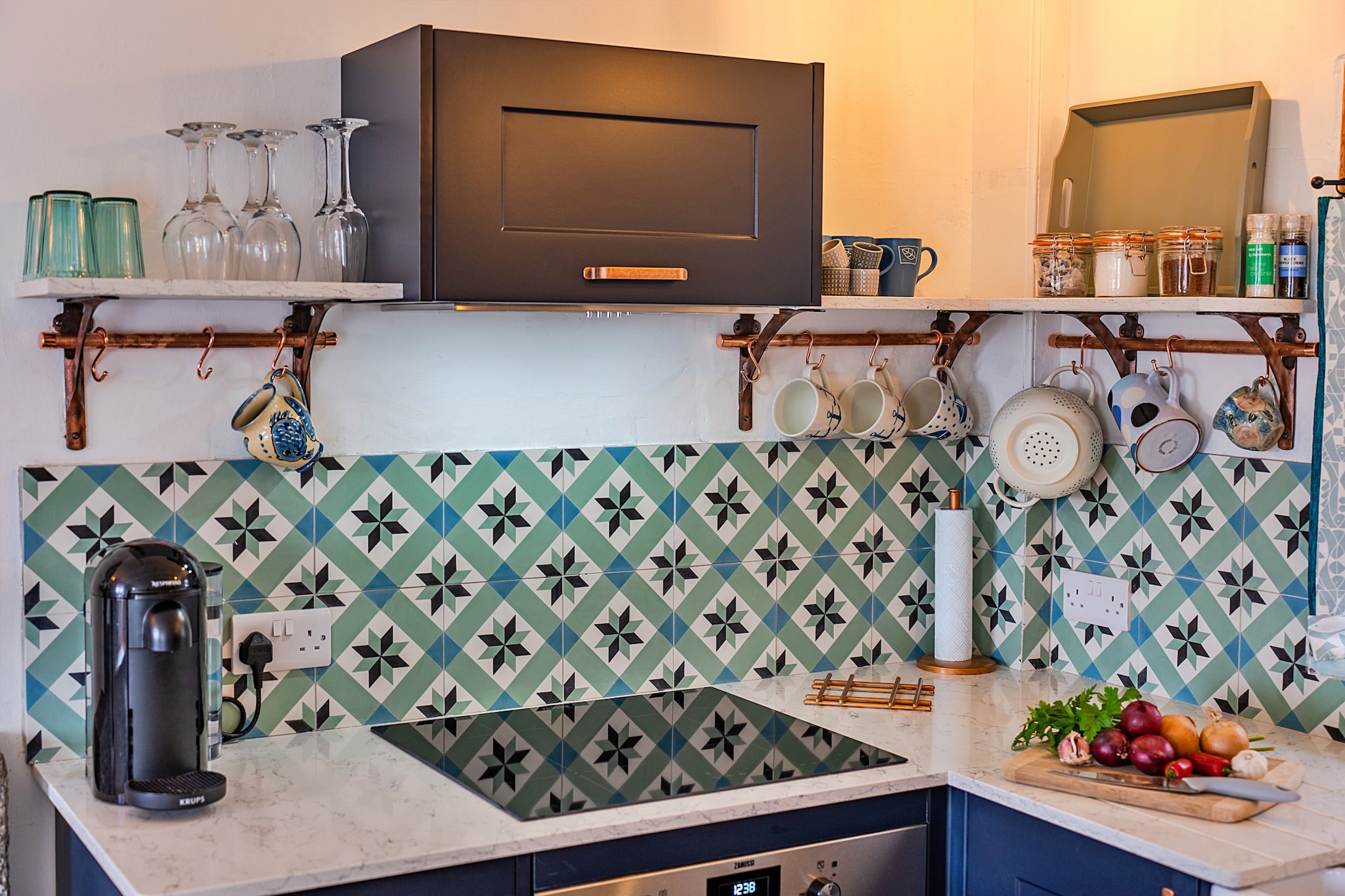 Cosy Mousehole Cottage with Sea Views-Keuken