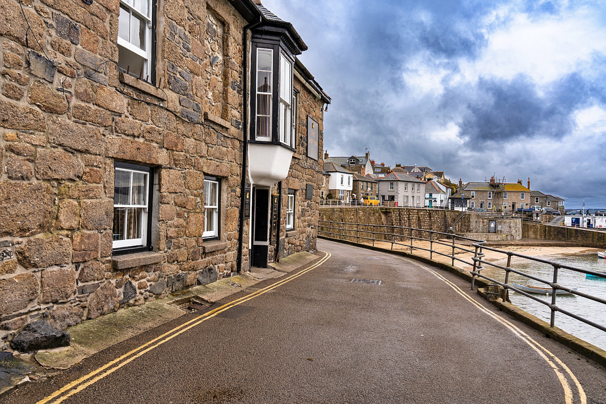 Cosy Mousehole Cottage with Sea Views-Buitenlucht