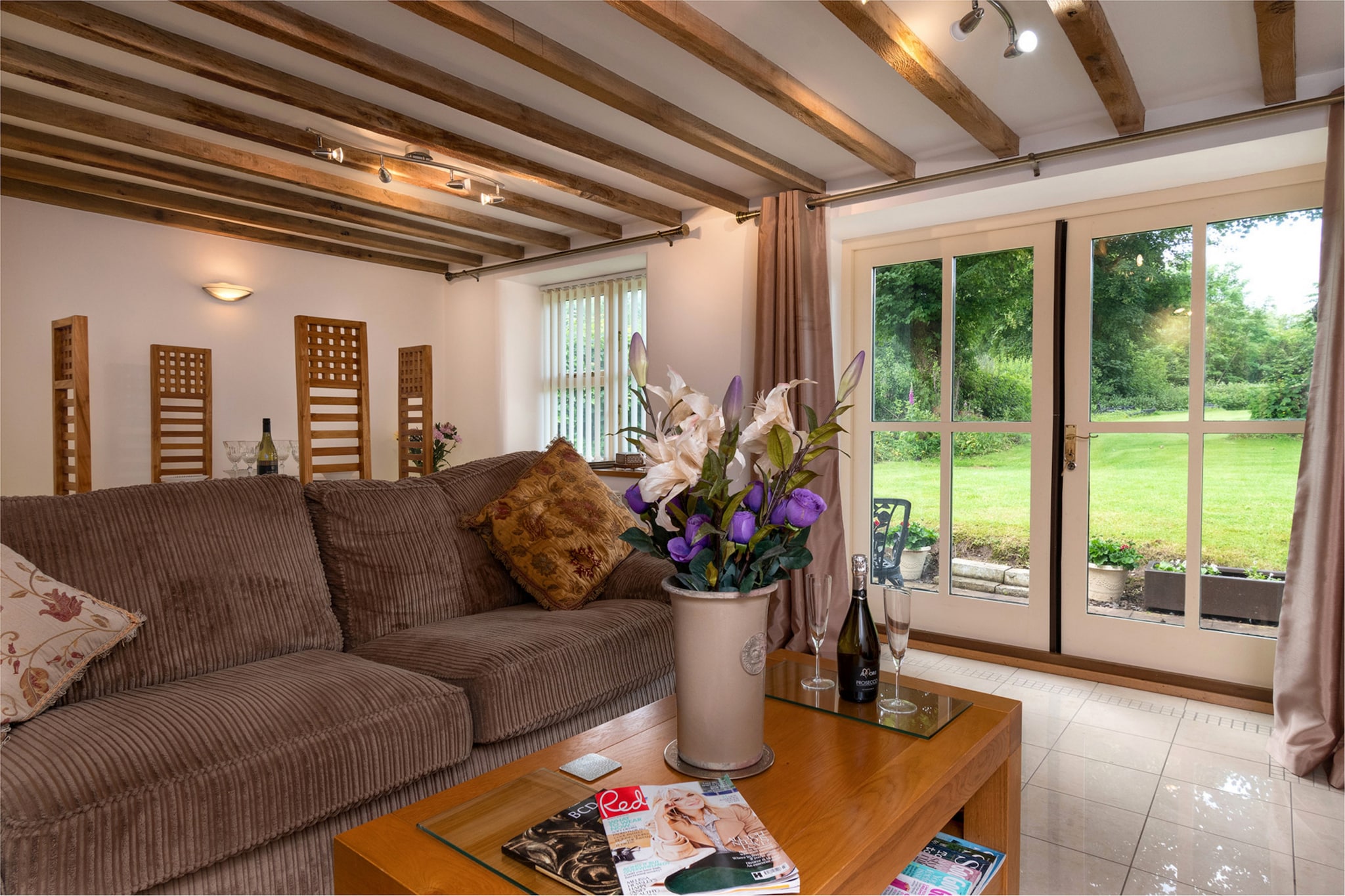 The Cottage-Woonkamer