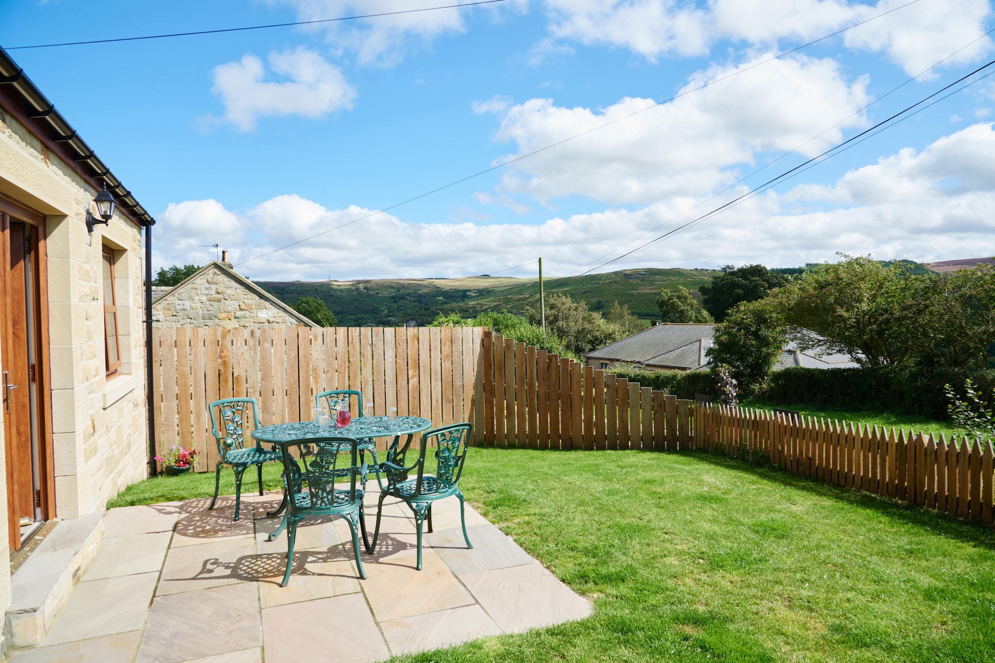Quail's Nest Cottage-Buitenlucht