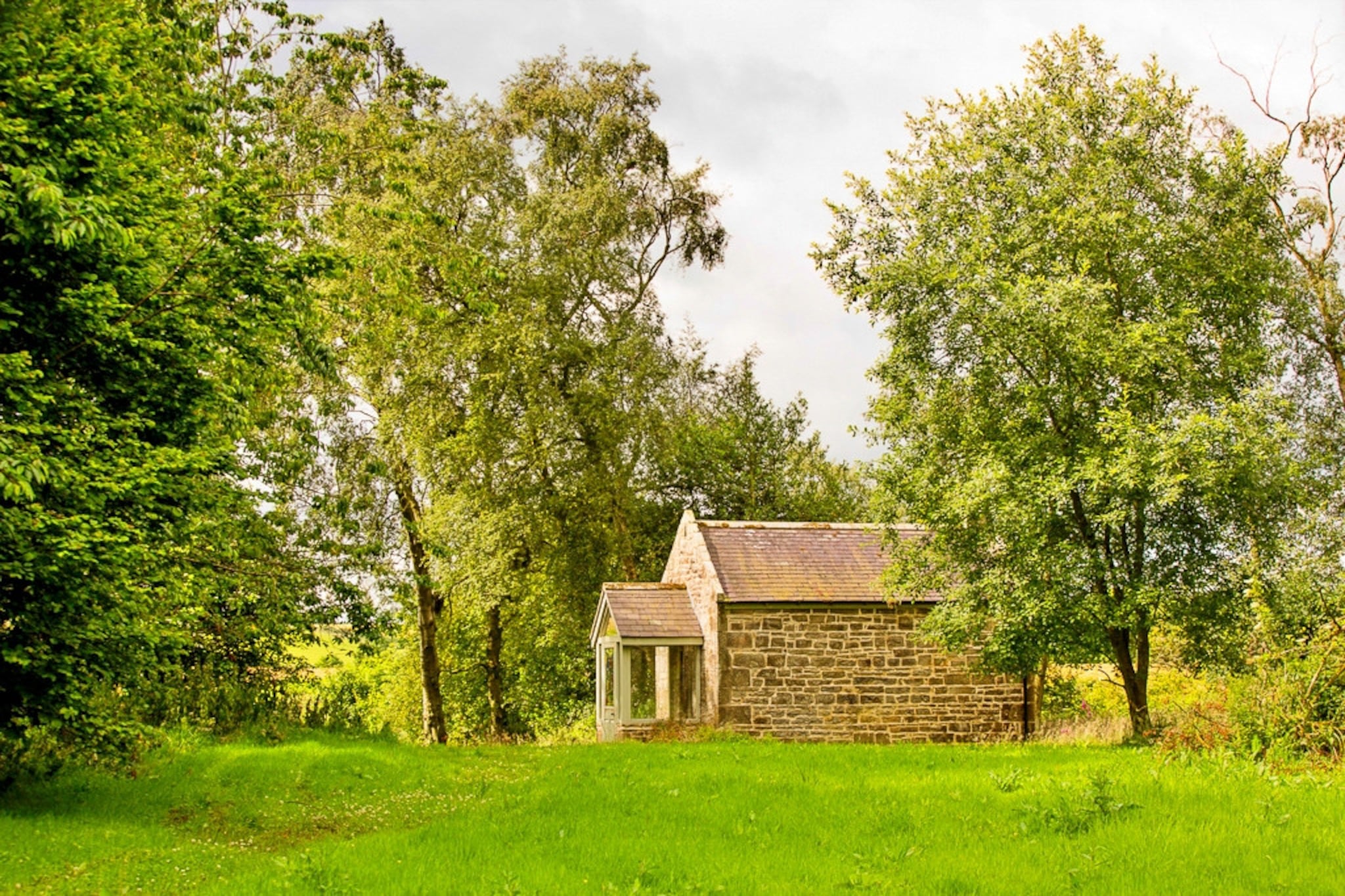 The Cottage, Shortflatt Farm-Tuinen zomer