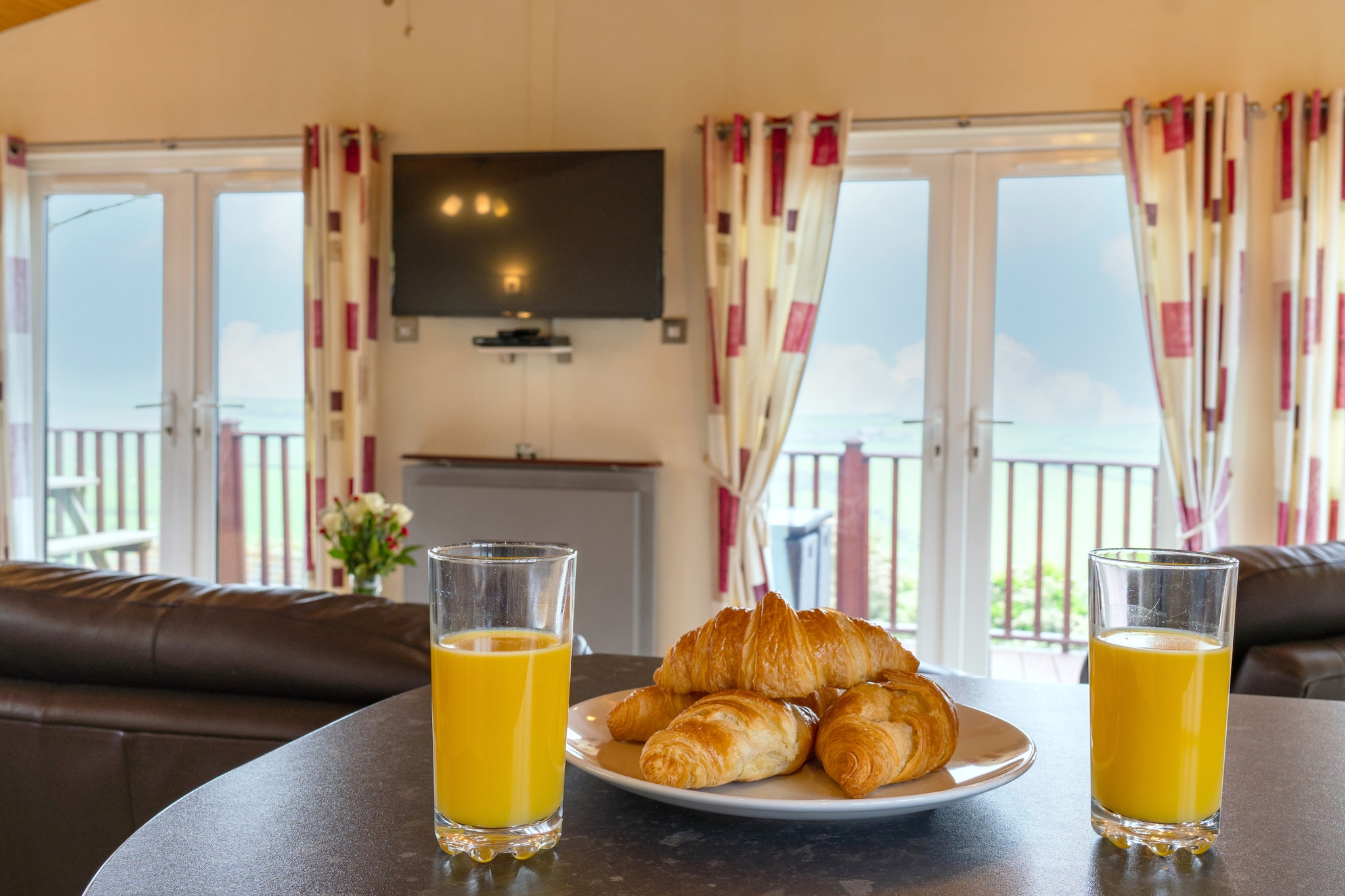 Whitsand Bay Lodge-Sfeer