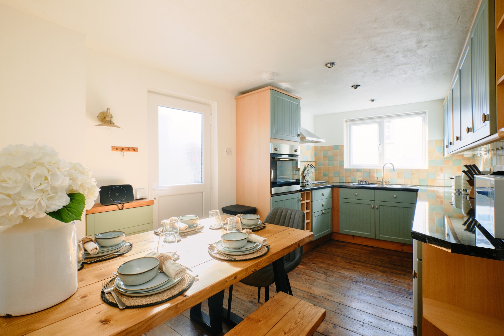 Scallop Cottage-Eetkamer